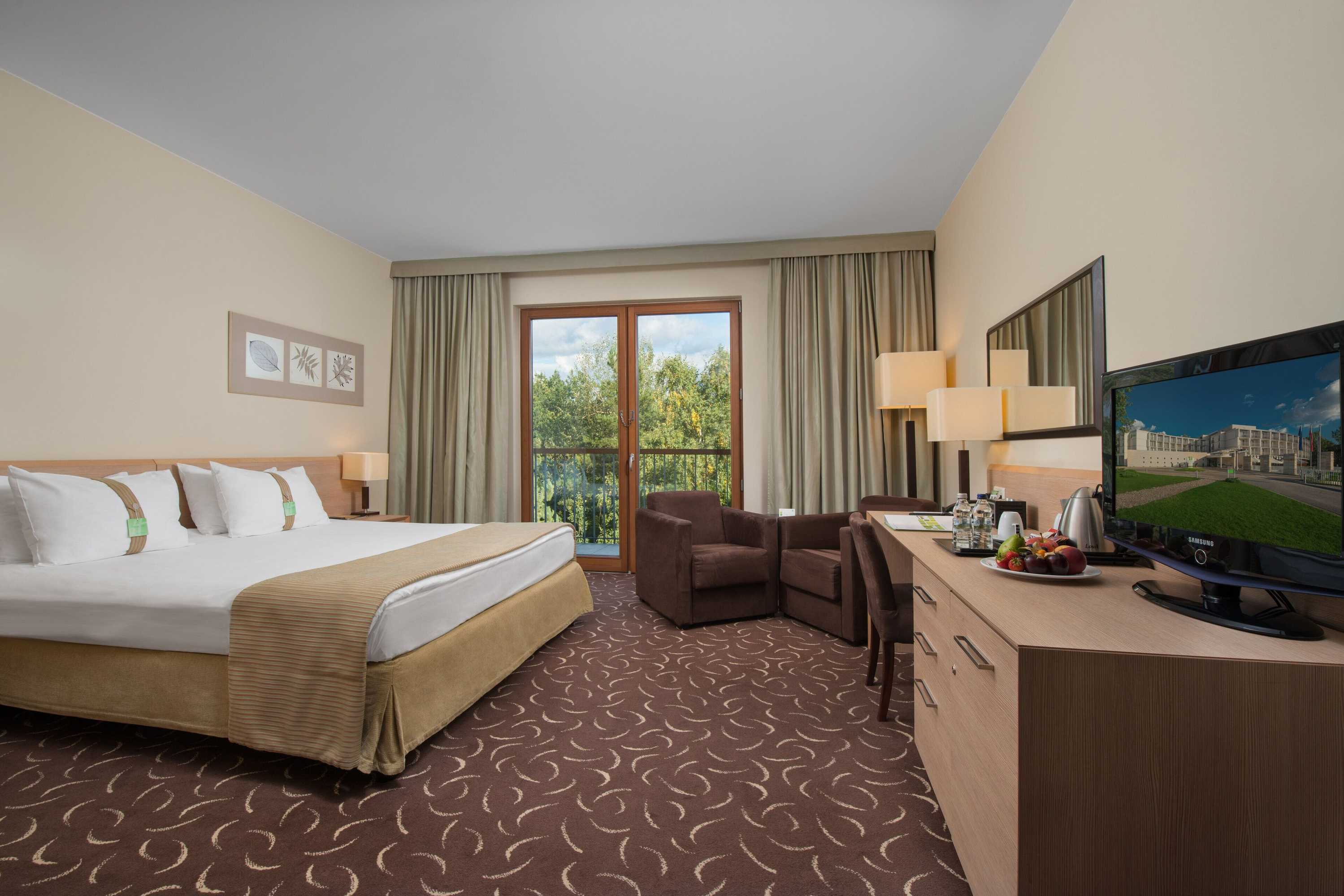Gift card for Holiday Inn Resort Warszawa Józefów**** by Ihg Gift card for Holiday Inn Resort Warszawa Józefów**** by Ihg