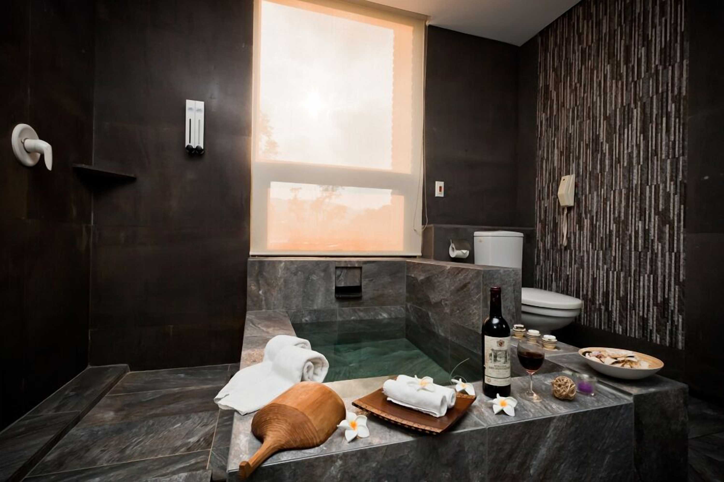 Gift card for The Loft Seaside Suites