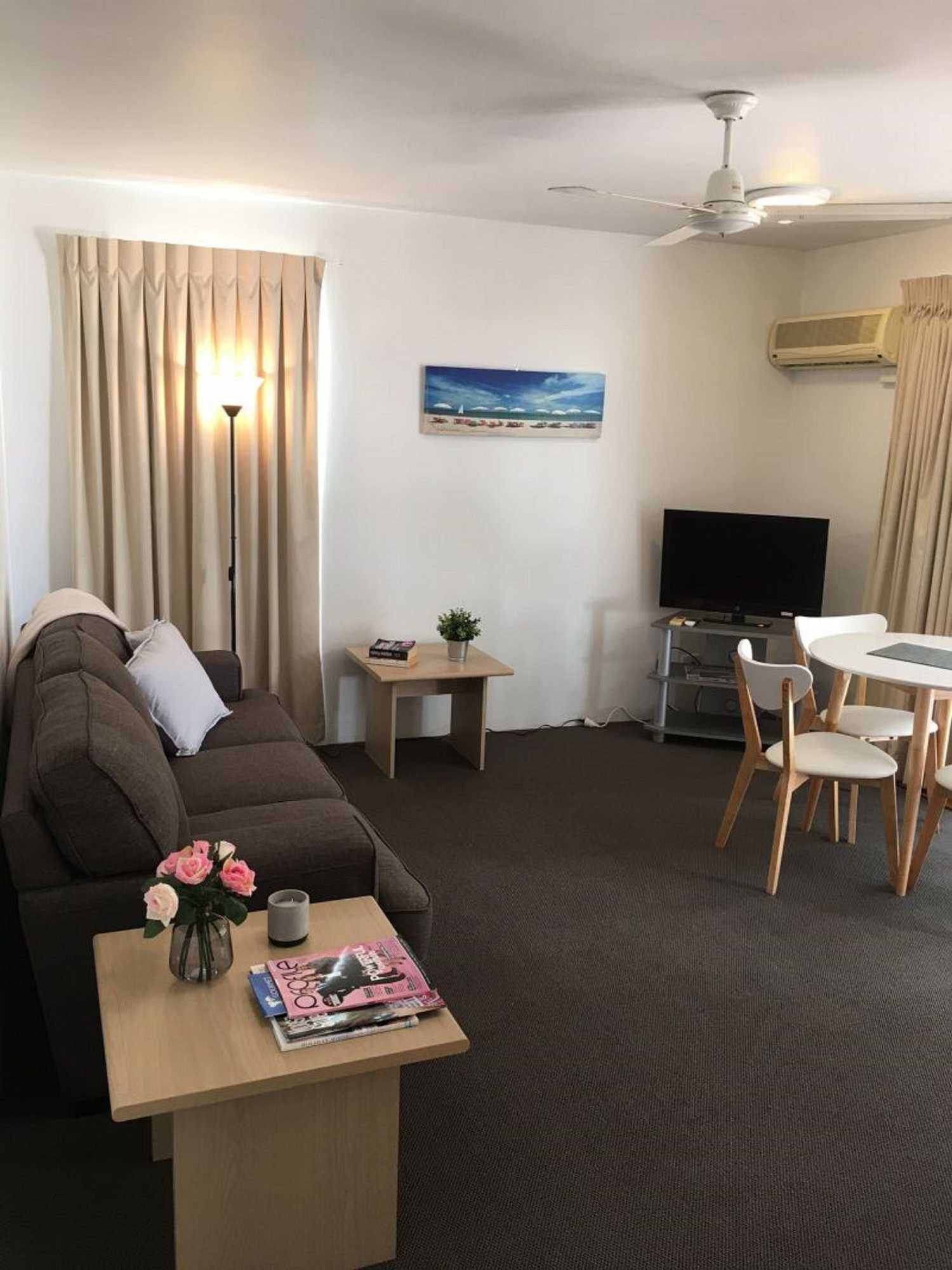 Gift card for Chez Noosa Resort Motel Gift card for Chez Noosa Resort Motel