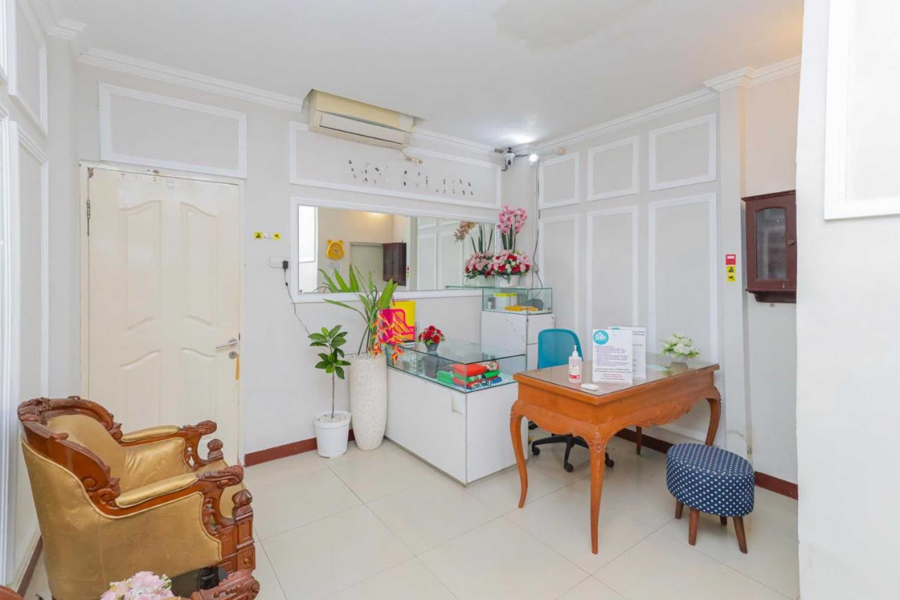 Gift card for Urbanview Hotel Syariah Near Gelora Delta Sidoarjo