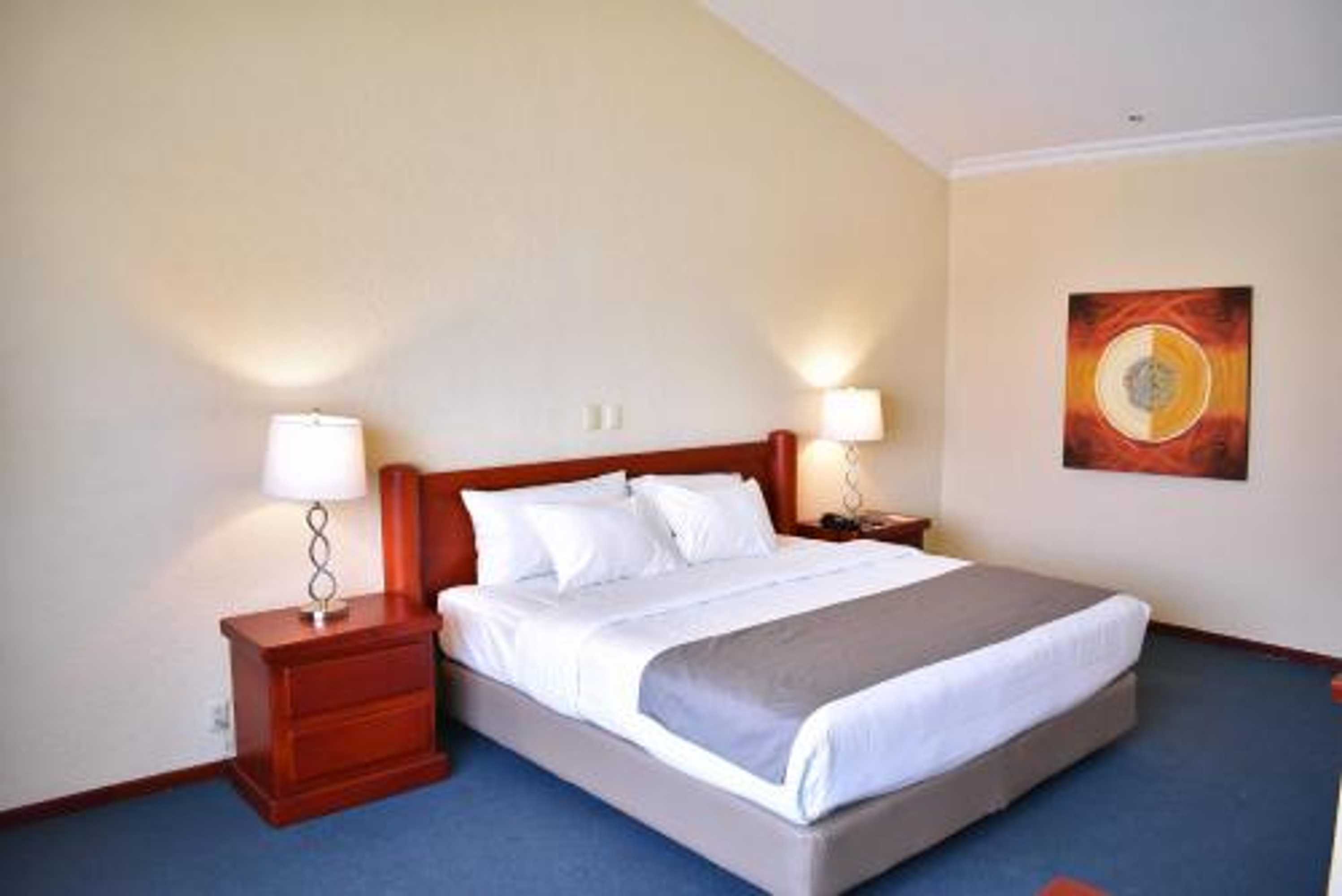 Gift card for La Posada Hotel & Suites Gift card for La Posada Hotel & Suites