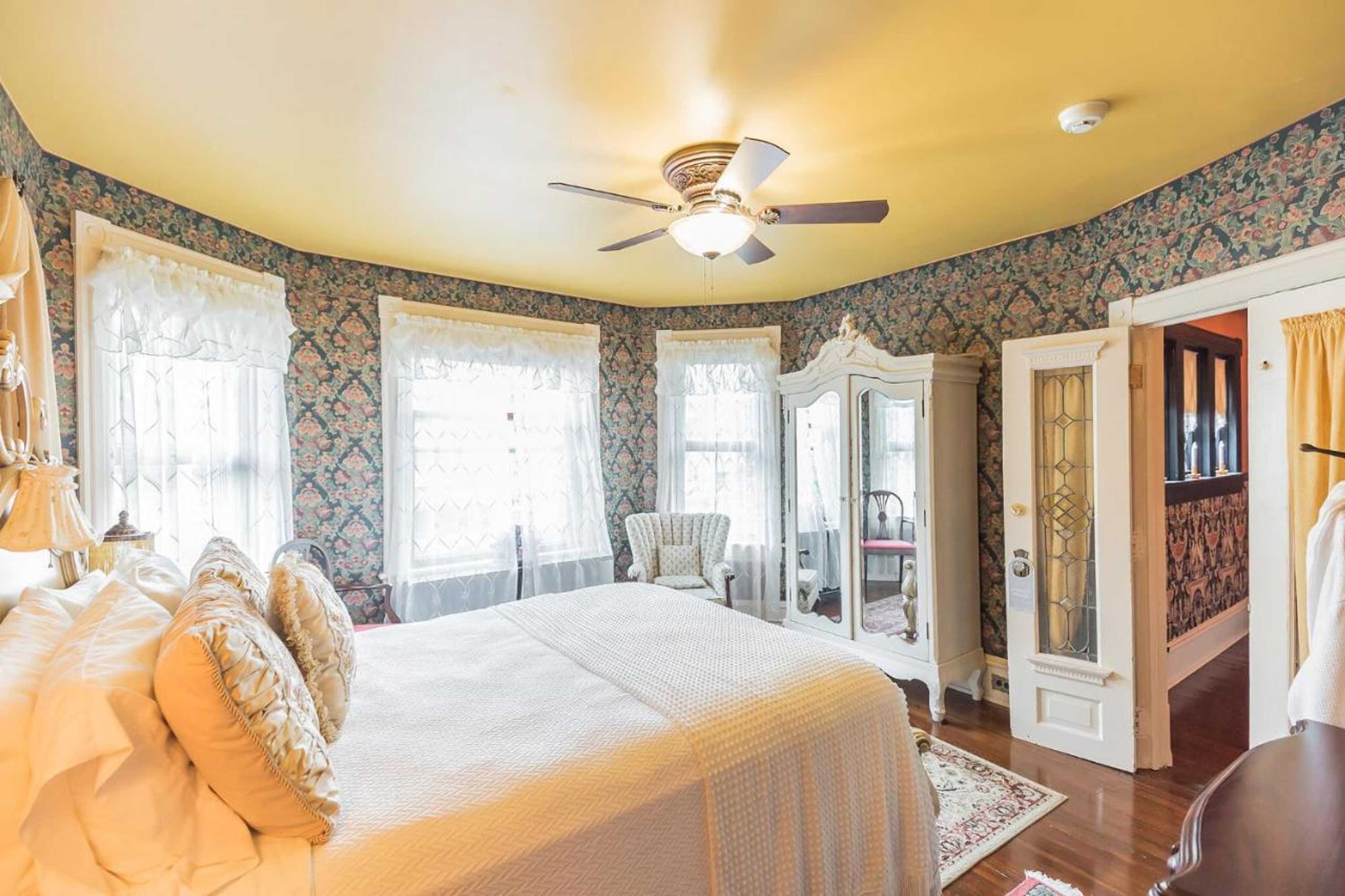 Gift card for The Inn on Holly B&b