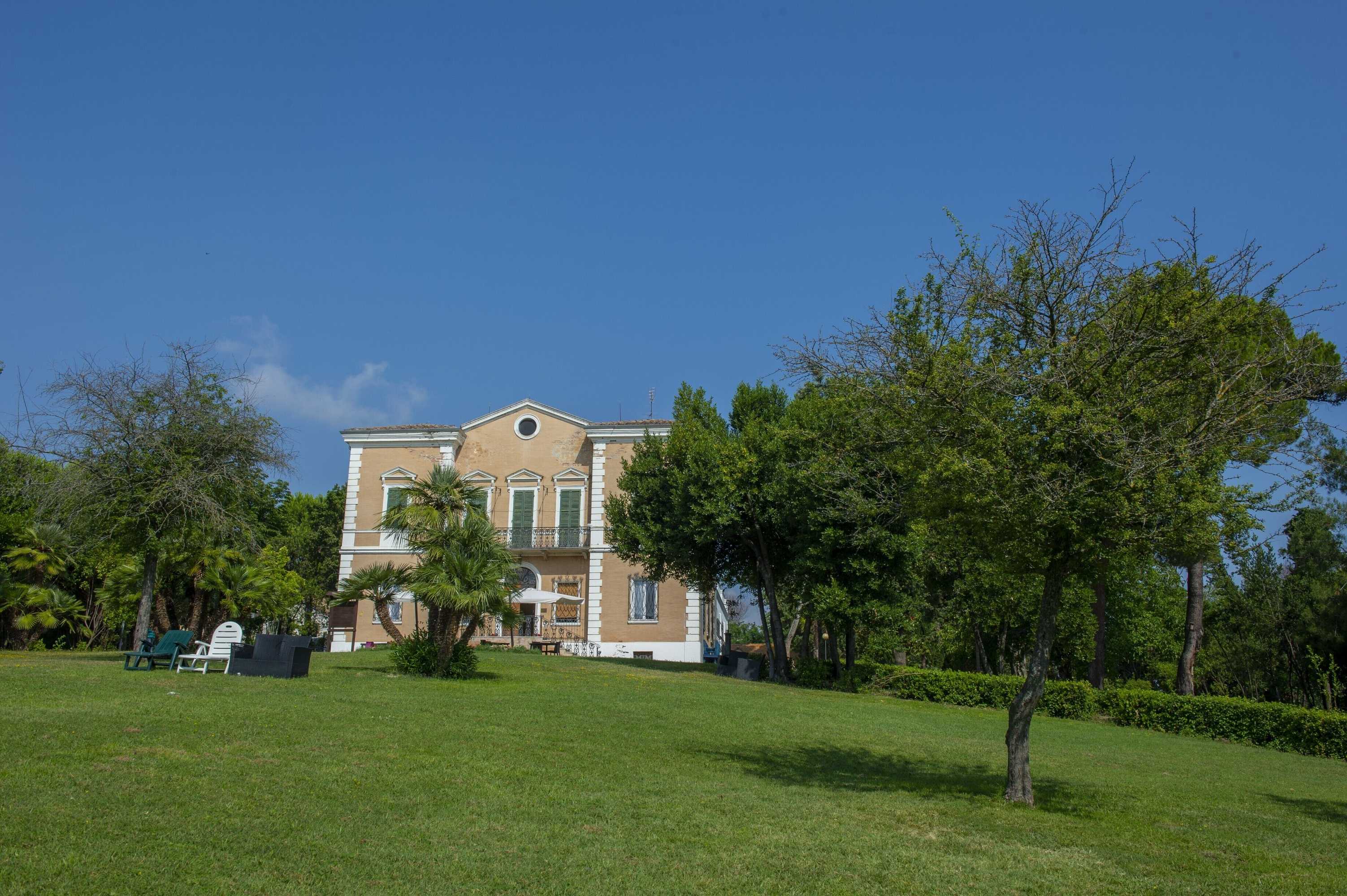 Gift card for Tenuta Villa Colle Sereno Gift card for Tenuta Villa Colle Sereno