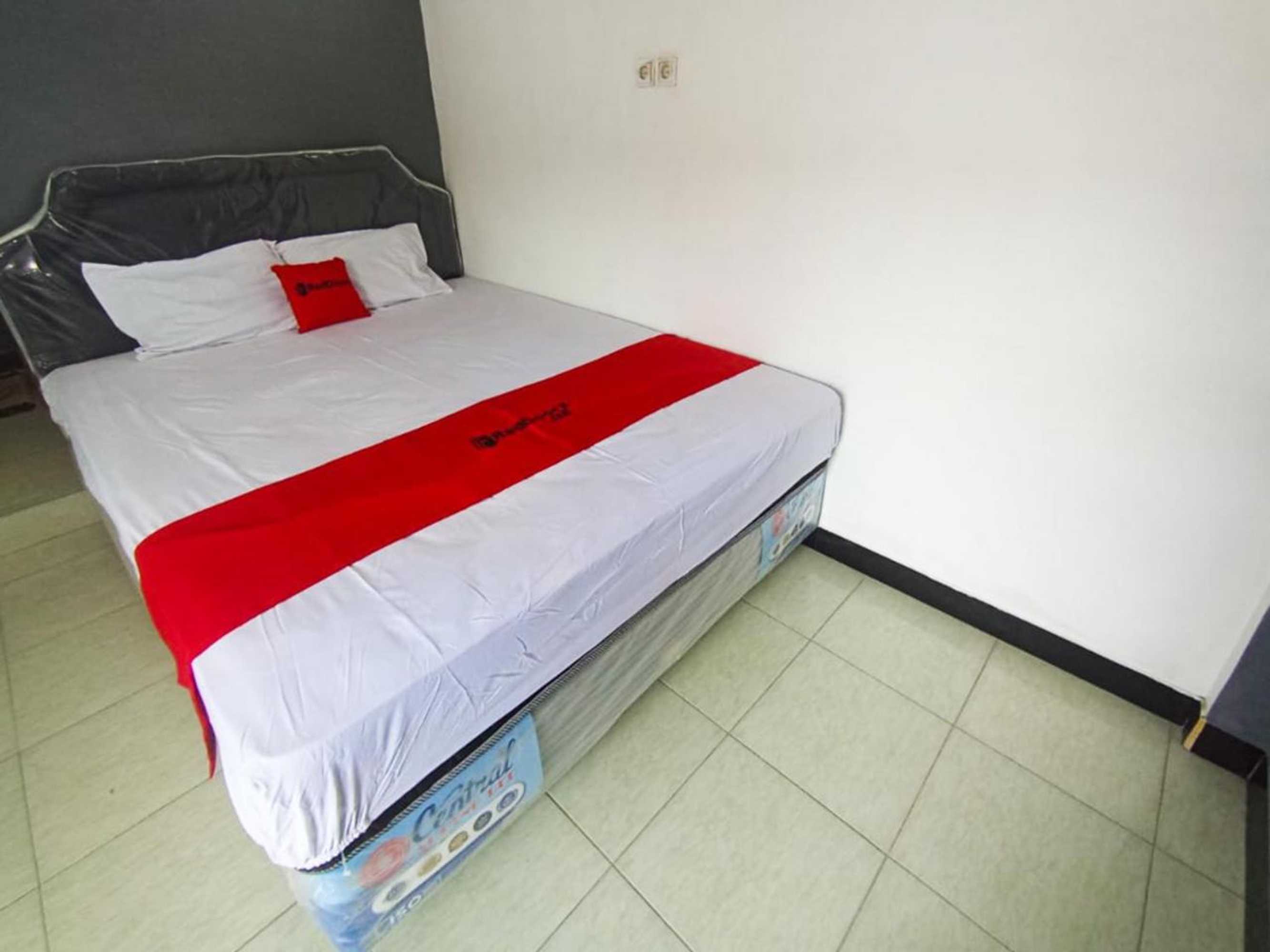 Gift card for Reddoorz at Brawijaya Central Kampung Inggris