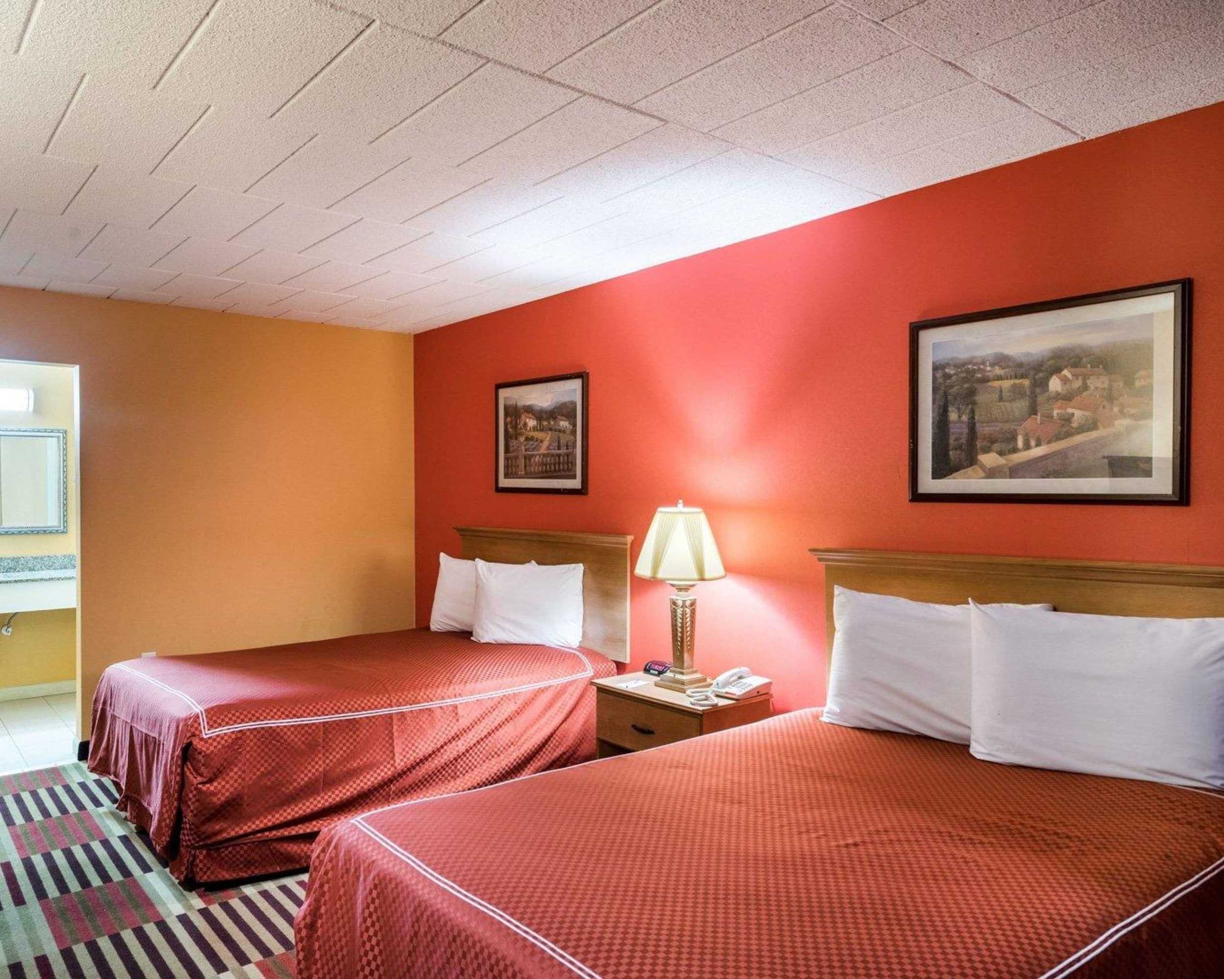Gift card for Rodeway Inn University Gift card for Rodeway Inn University