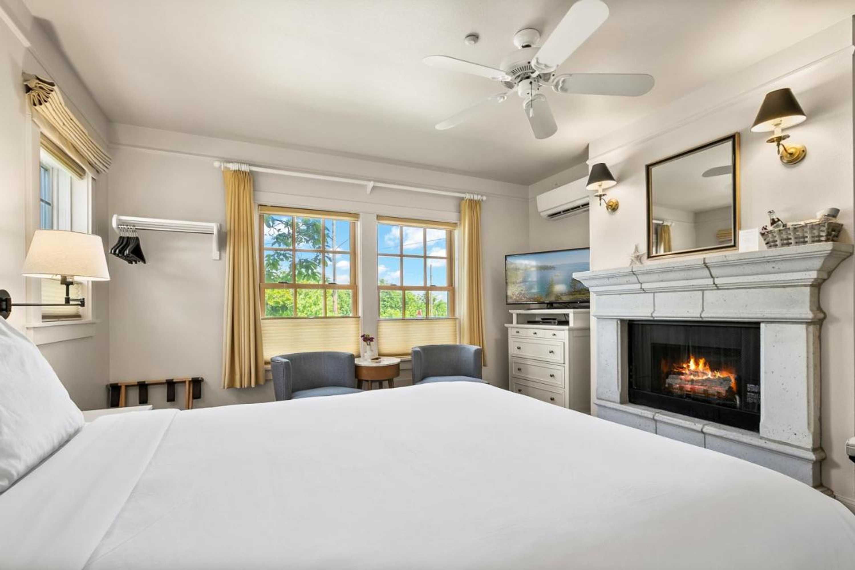 Gift card for Saratoga Inn