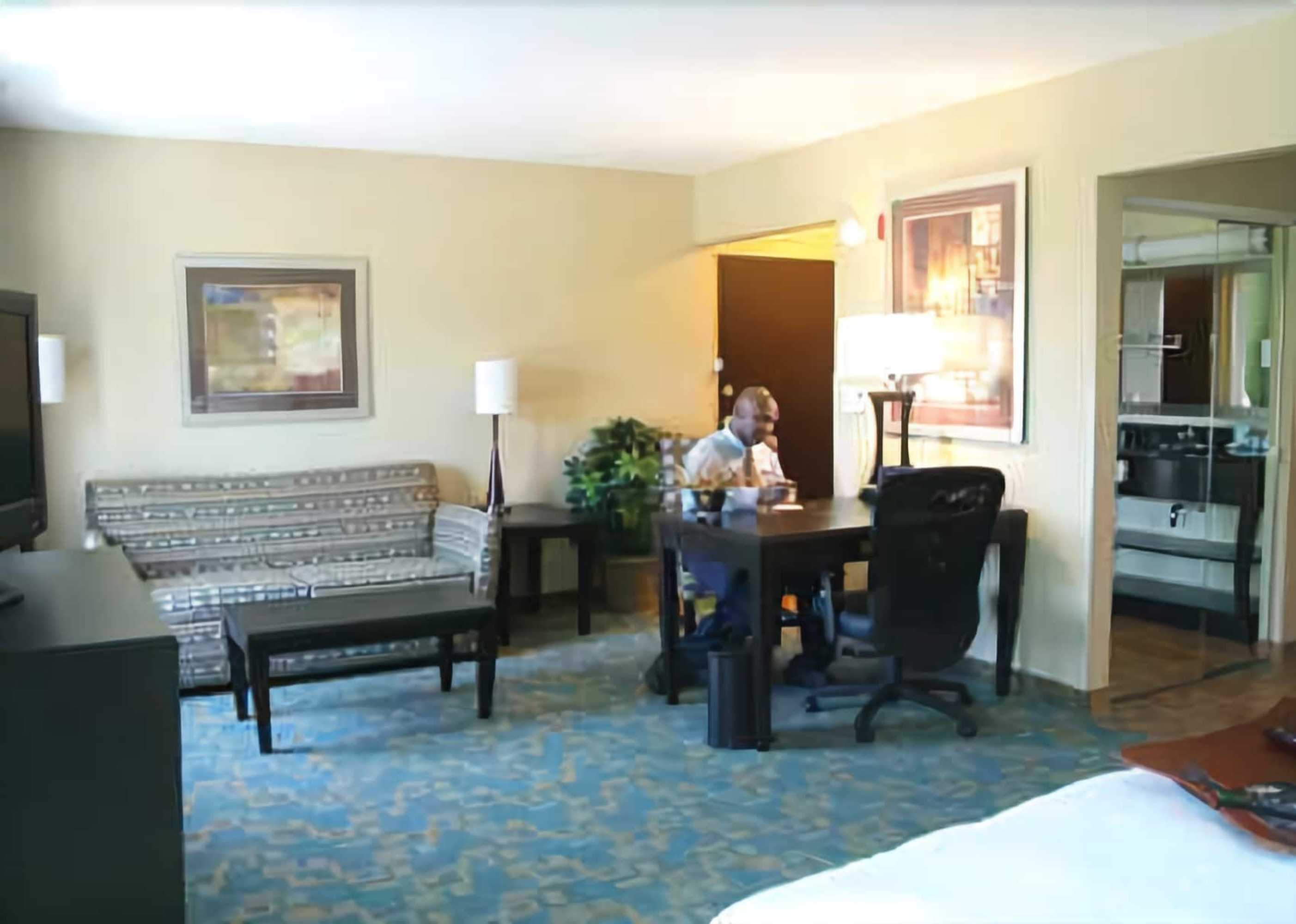Gift card for Hampton Inn & Suites Jacksonville - Beach Blvd/mayo Clinic Gift card for Hampton Inn & Suites Jacksonville - Beach Blvd/mayo Clinic