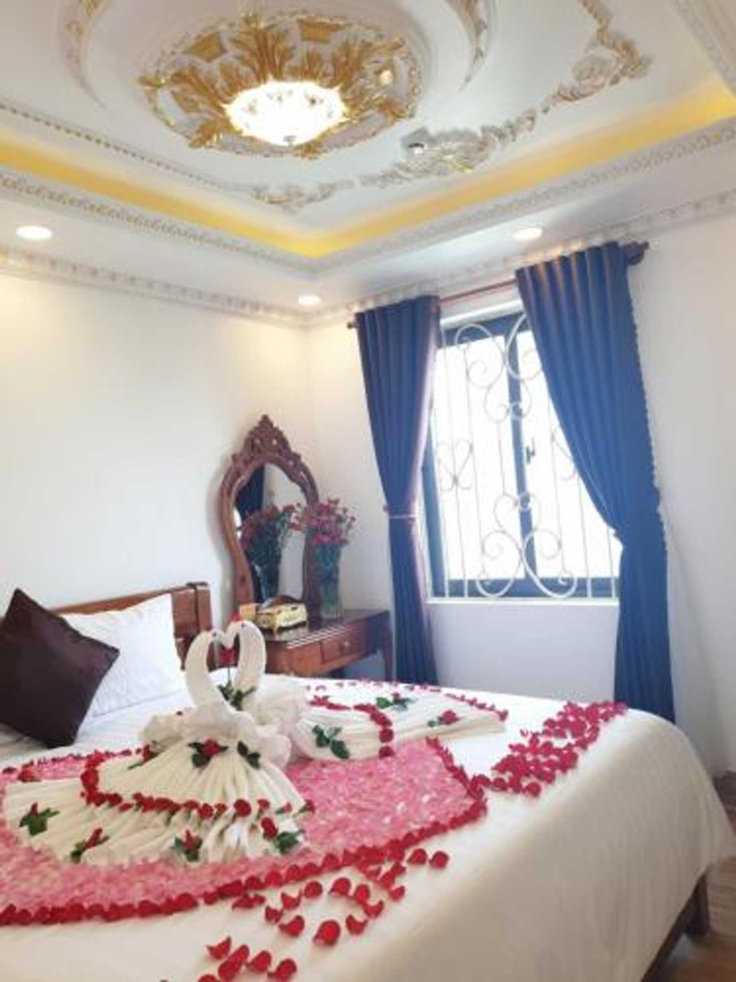 Gift card for Money Fine Quy Nhơn - Khách Sạn Dát Vàng Gift card for Money Fine Quy Nhơn - Khách Sạn Dát Vàng