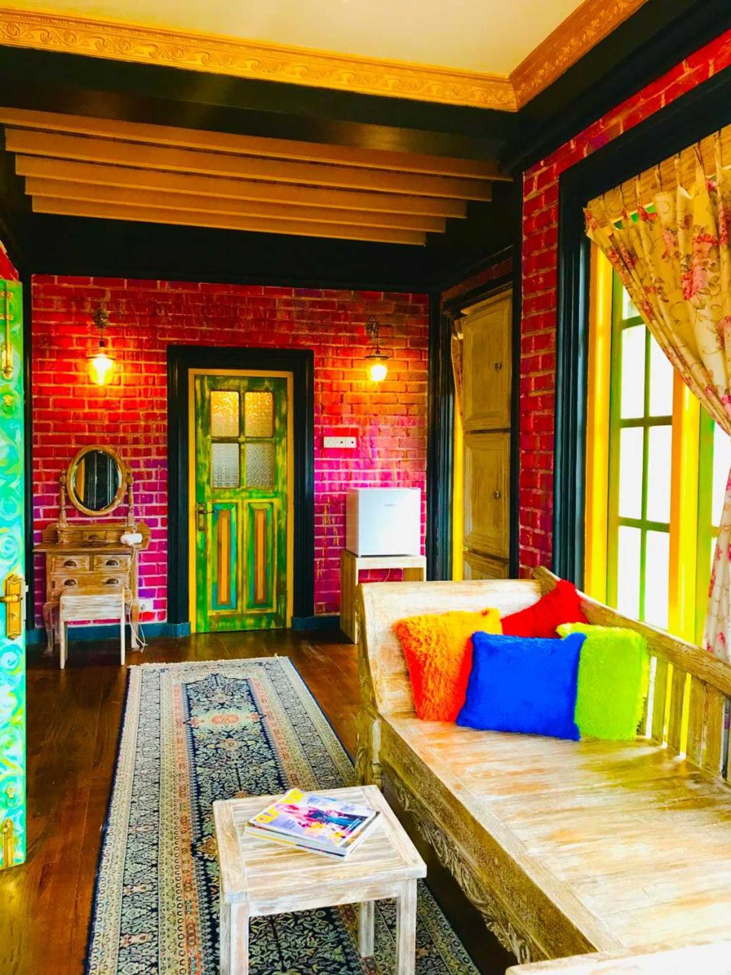 Gift card for Serendipity Lake Artistic Bungalow by Heidis Home