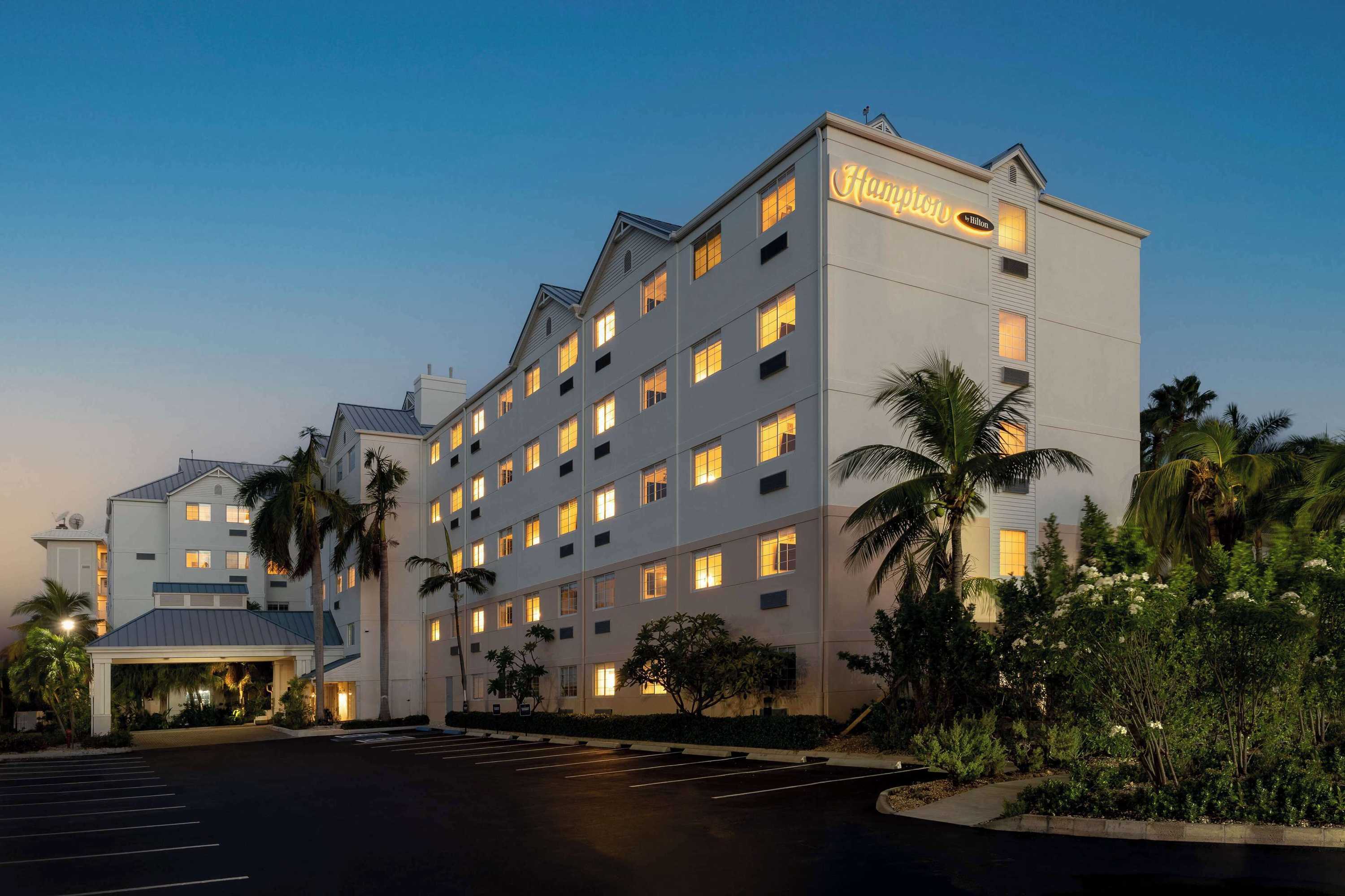 Gift card for Hampton by Hilton Grand Cayman Seven Mile Beach Gift card for Hampton by Hilton Grand Cayman Seven Mile Beach