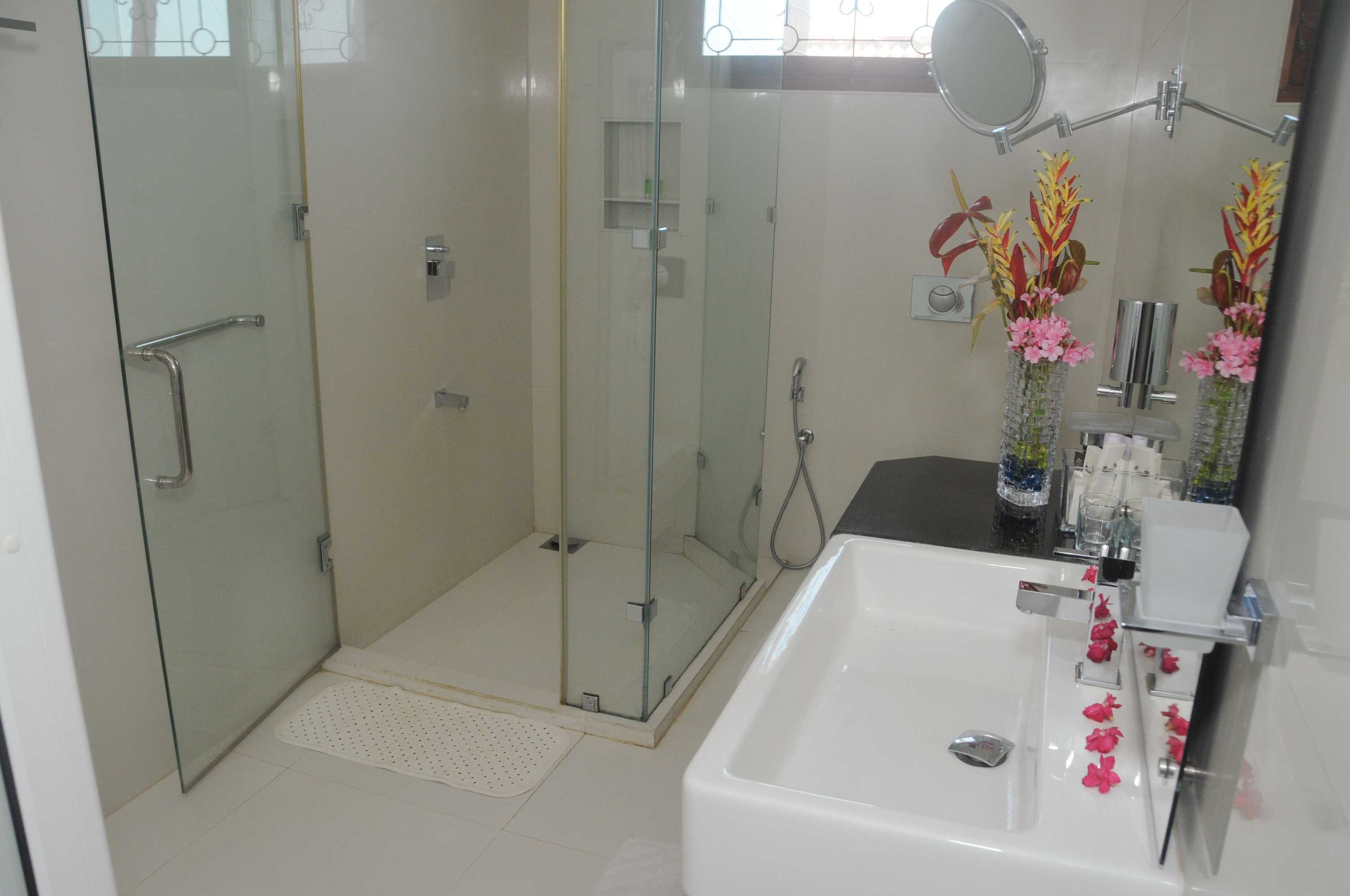 Gift card for White Villa Resort Aungalla