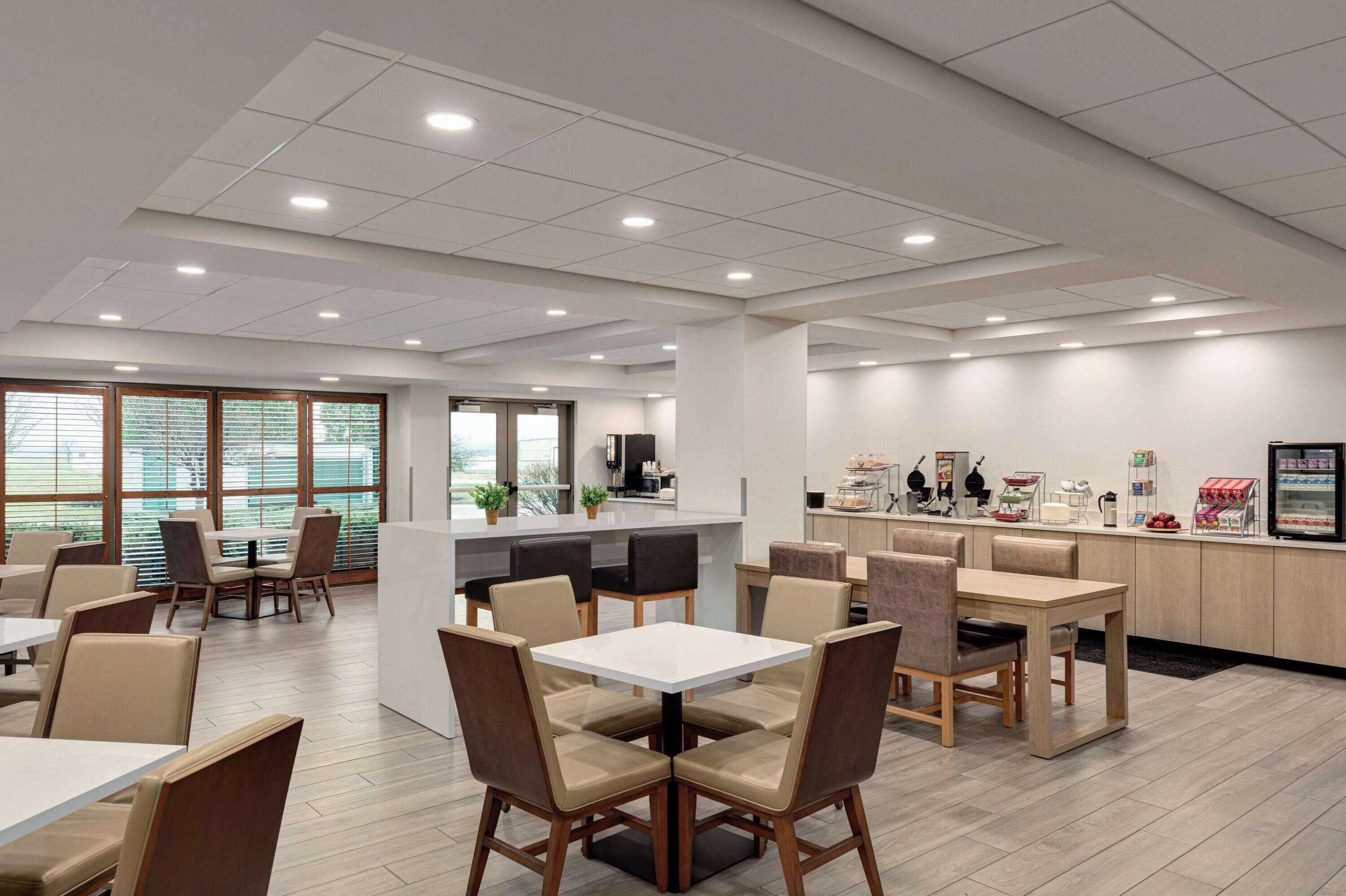 Gift card for Wingate by Wyndham Green Bay/airport Gift card for Wingate by Wyndham Green Bay/airport