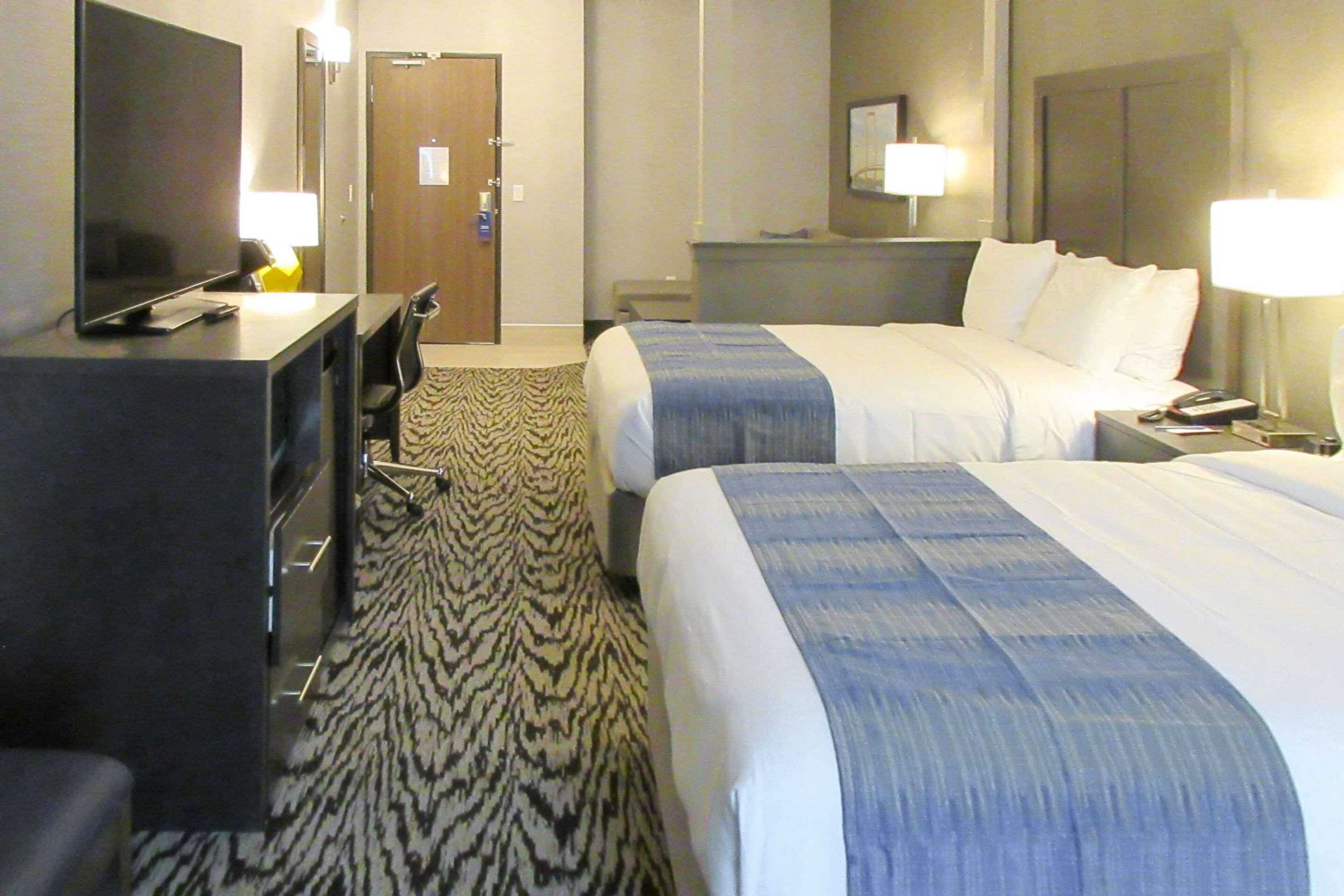 Gift card for Comfort Suites Kennewick at Southridge Gift card for Comfort Suites Kennewick at Southridge