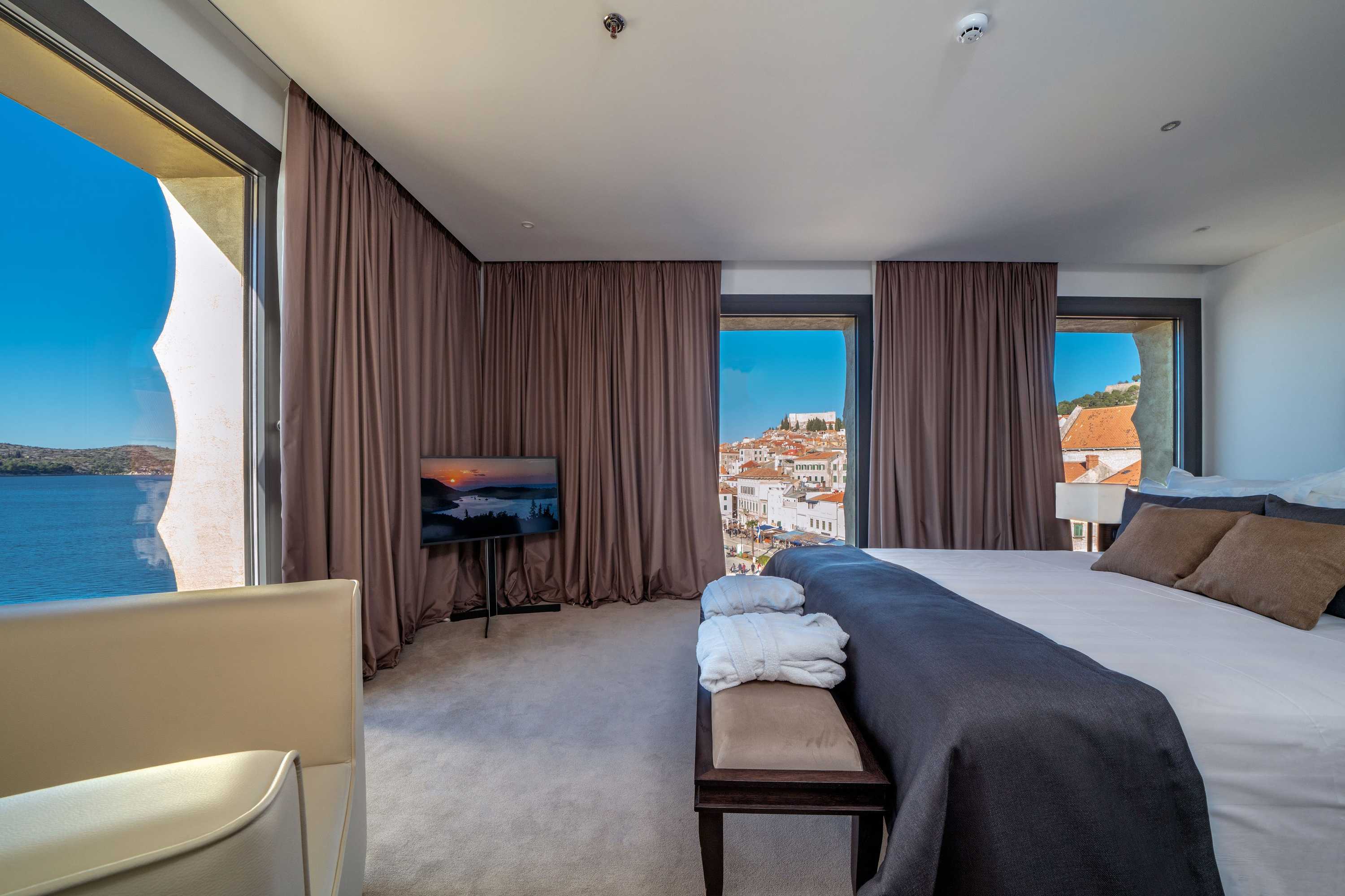 Gift card for Hotel Bellevue - Superior City Hotel Gift card for Hotel Bellevue - Superior City Hotel