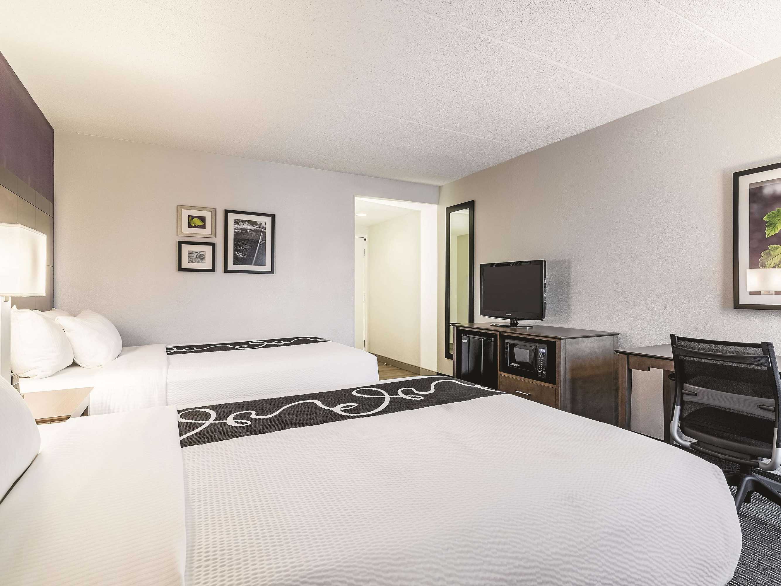 Gift card for La Quinta Inn & Suites by Wyndham Salem NH Gift card for La Quinta Inn & Suites by Wyndham Salem NH