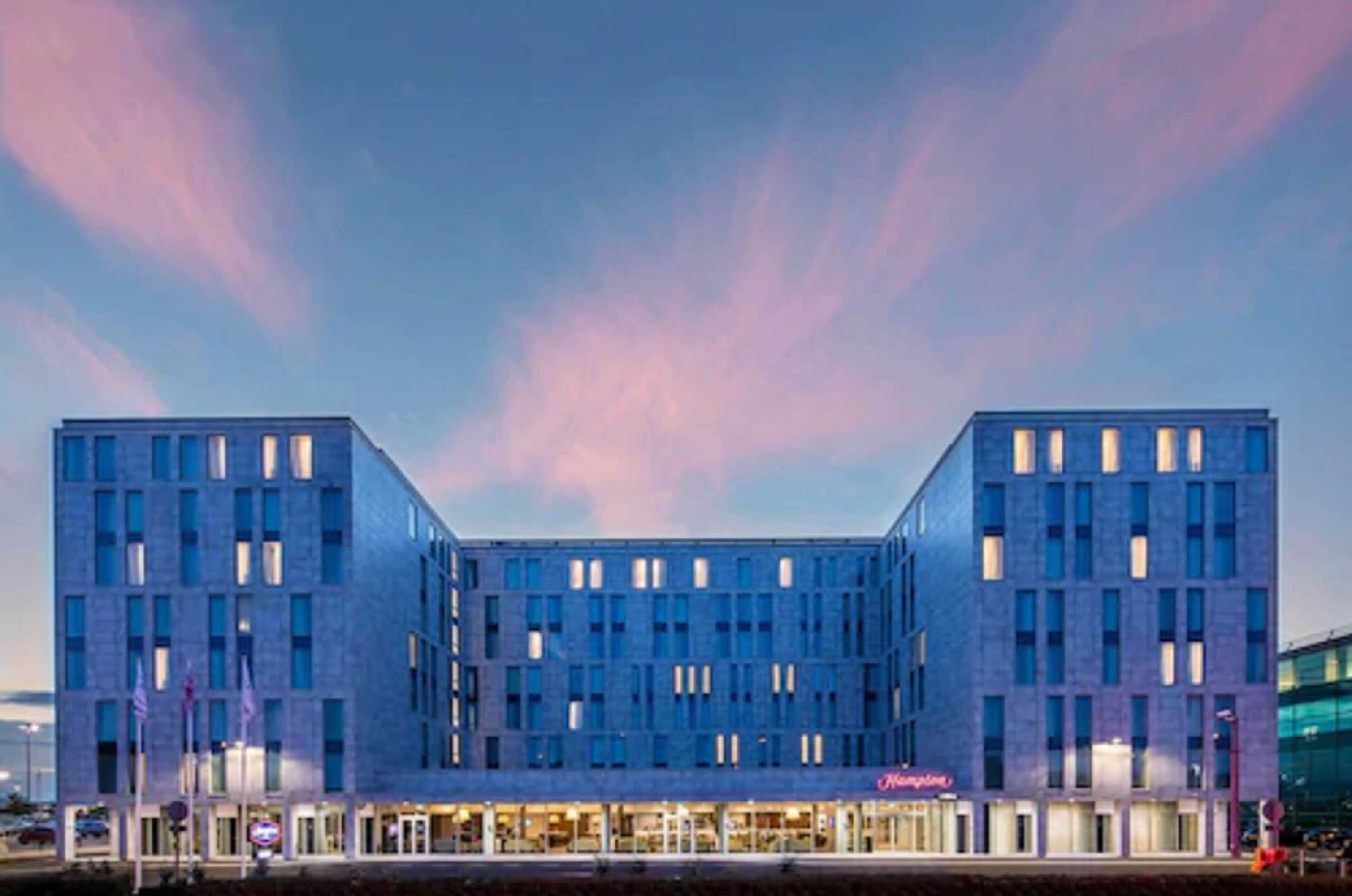 Gift card for Hampton by Hilton London Stansted Airport Gift card for Hampton by Hilton London Stansted Airport