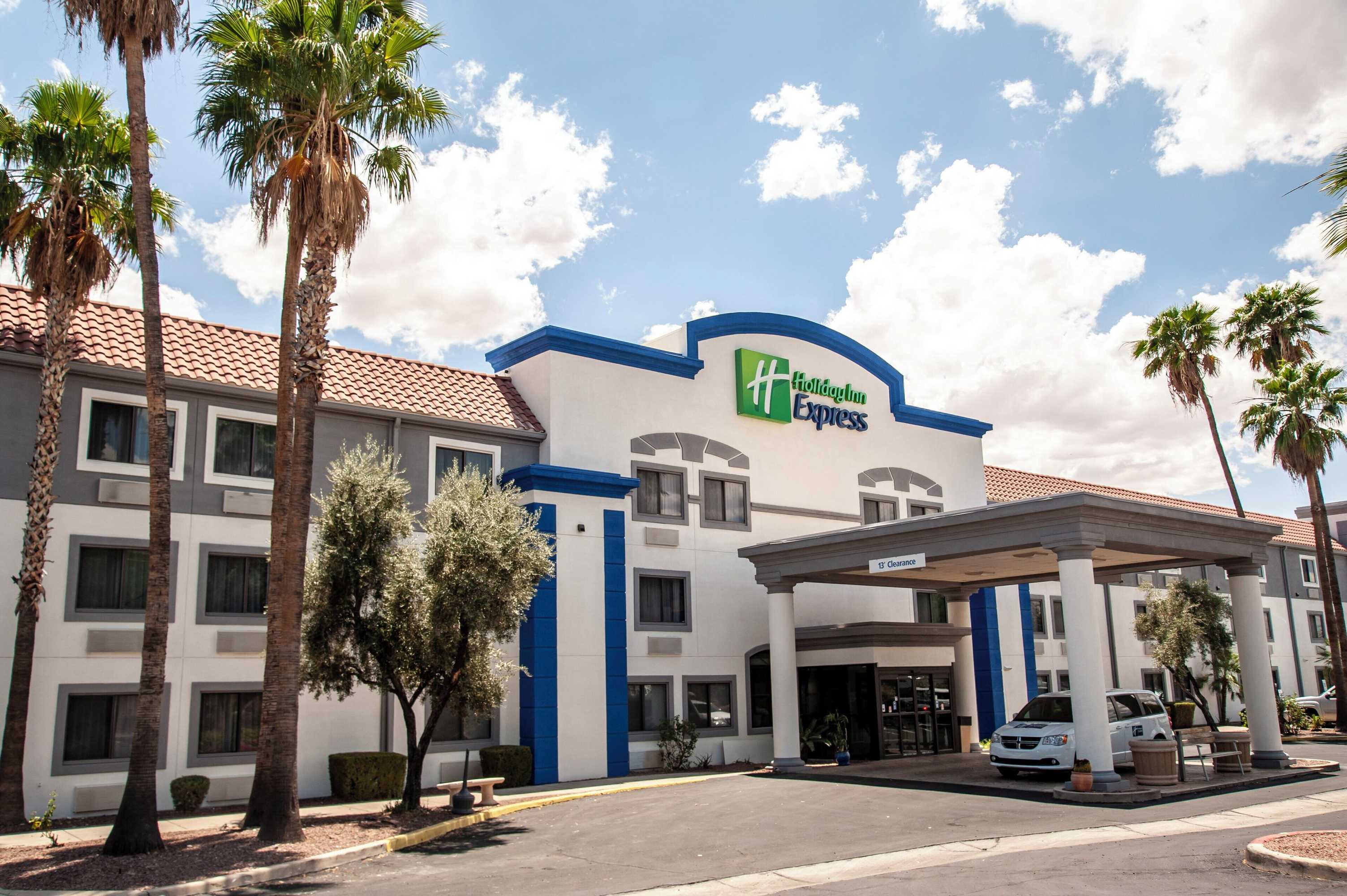 Gift card for Holiday Inn Express Airport - Tucson by Ihg Gift card for Holiday Inn Express Airport - Tucson by Ihg