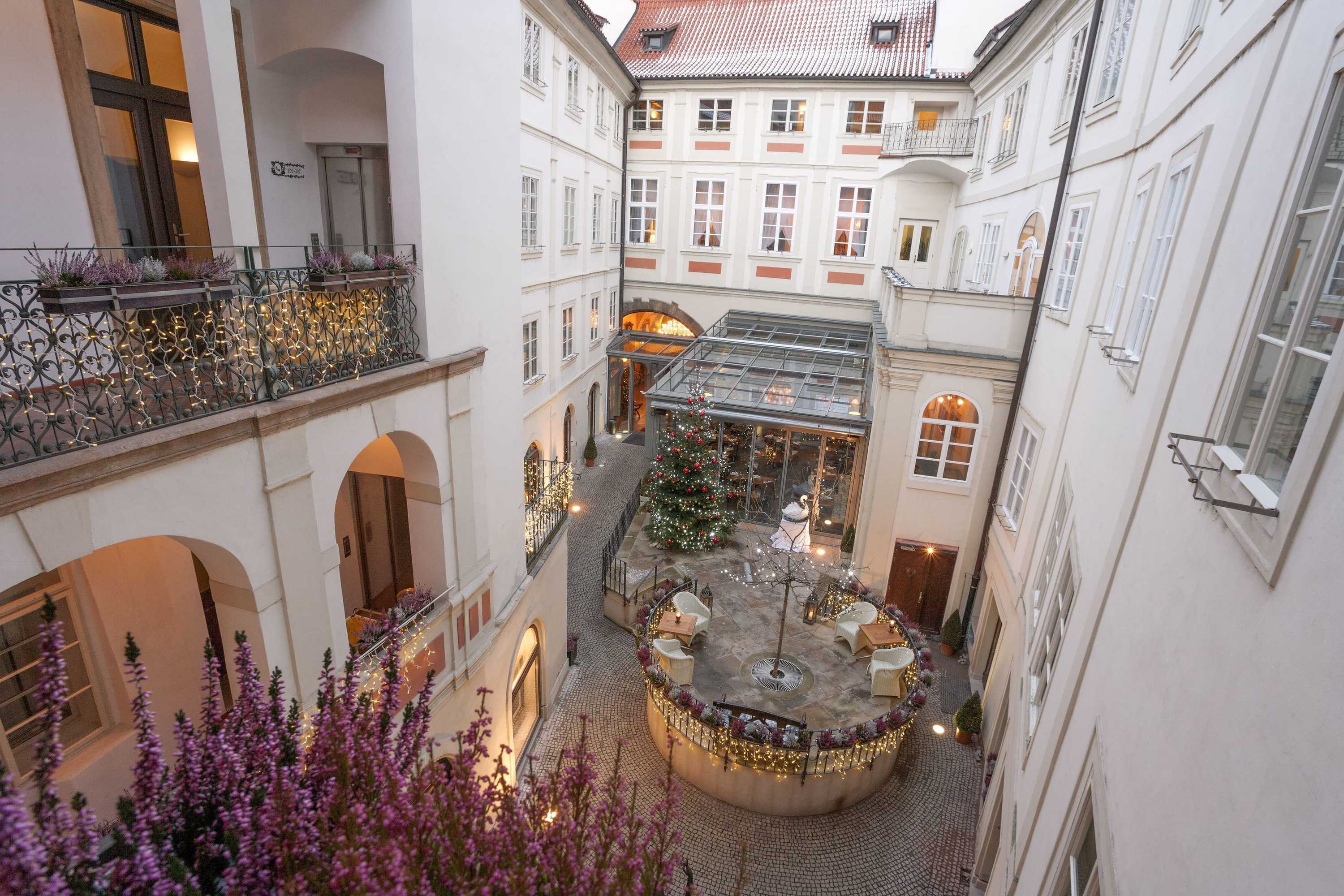 Gift card for Iron Gate Hotel & Suites Prague by Bhg Gift card for Iron Gate Hotel & Suites Prague by Bhg