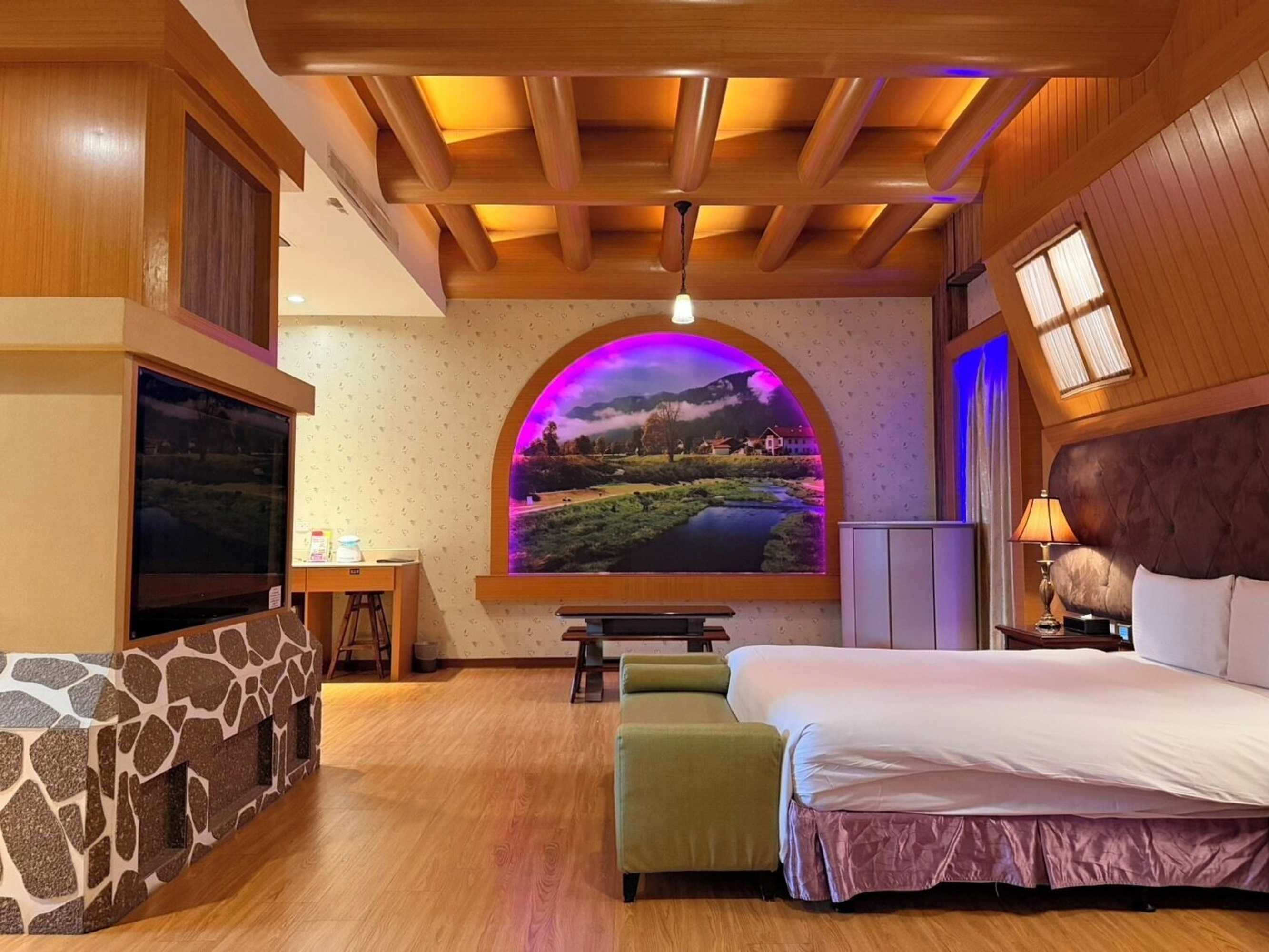 Gift card for Wei Feng Exquisite Motel Pintung Branch Gift card for Wei Feng Exquisite Motel Pintung Branch