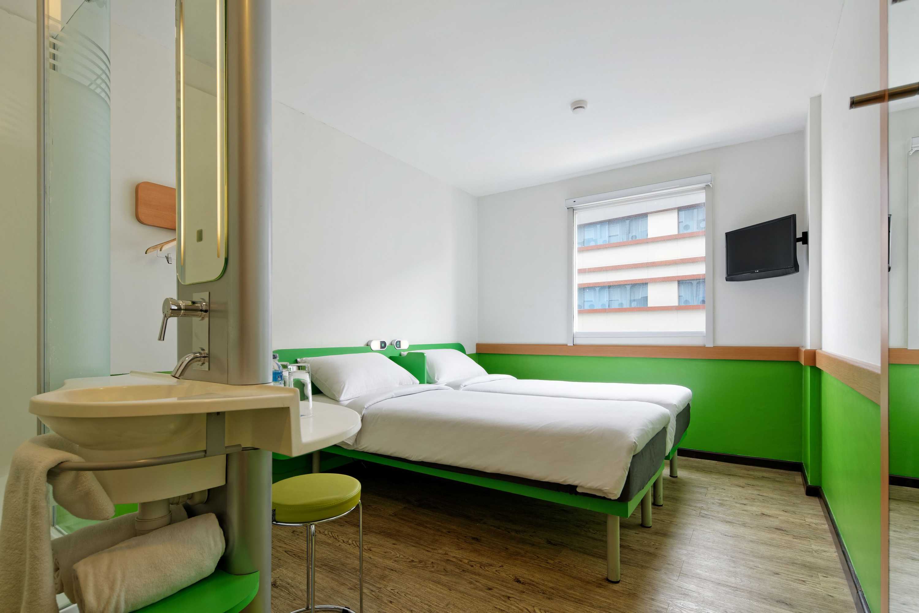 Gift card for Hotel Ibis Budget Jakarta Airport Gift card for Hotel Ibis Budget Jakarta Airport