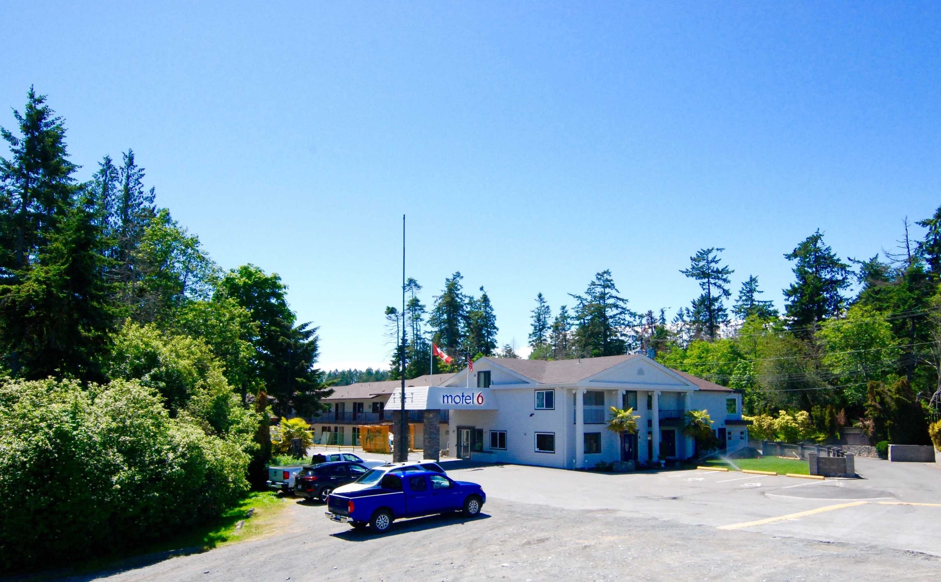 Gift card for Motel 6 Saanichton, BC - Victoria Airport Gift card for Motel 6 Saanichton, BC - Victoria Airport