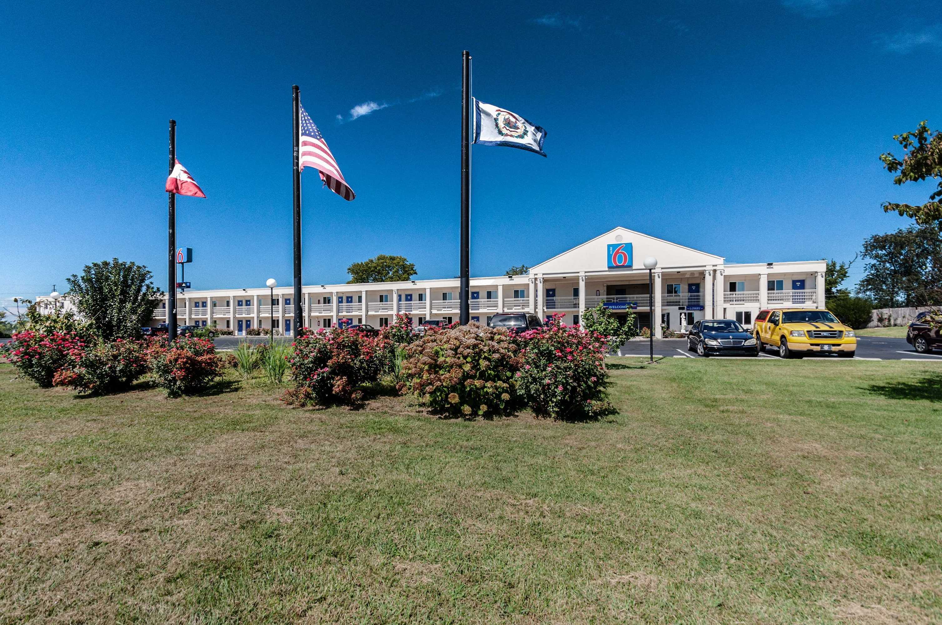Gift card for Motel 6-Martinsburg, WV Gift card for Motel 6-Martinsburg, WV