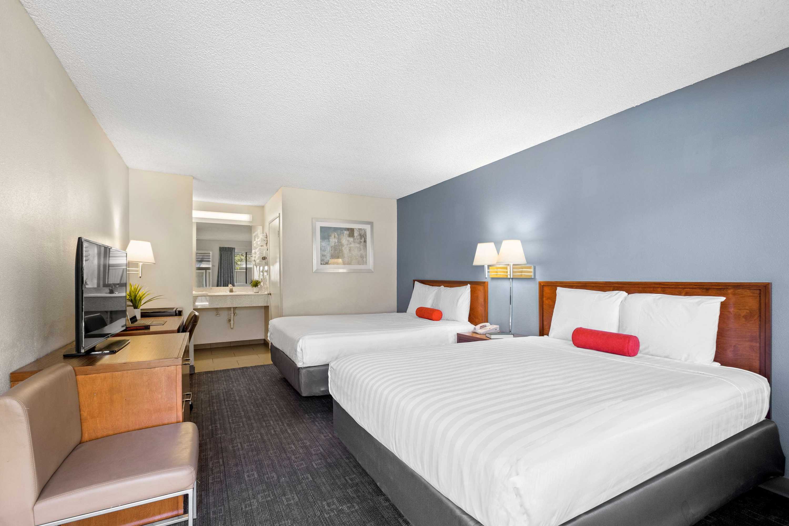 Gift card for Good Nite Inn - Calabasas Gift card for Good Nite Inn - Calabasas