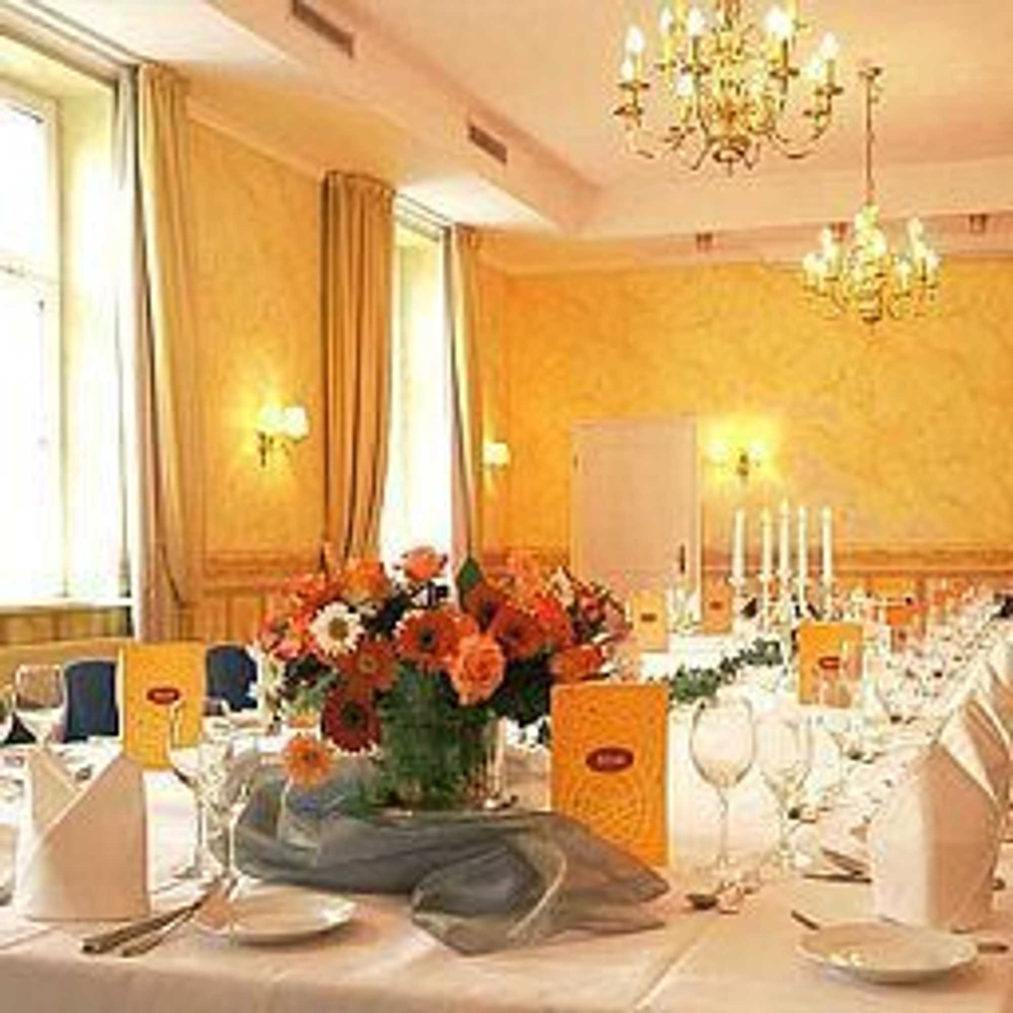 Gift card for Konsumhotel Dorotheenhof Weimar Gift card for Konsumhotel Dorotheenhof Weimar