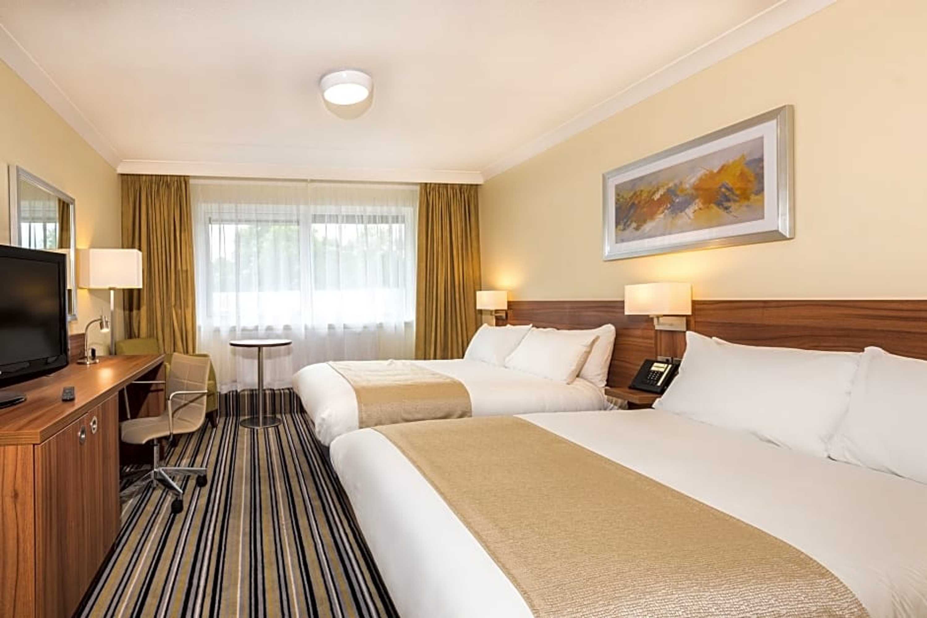 Gift card for Holiday Inn Warrington Gift card for Holiday Inn Warrington