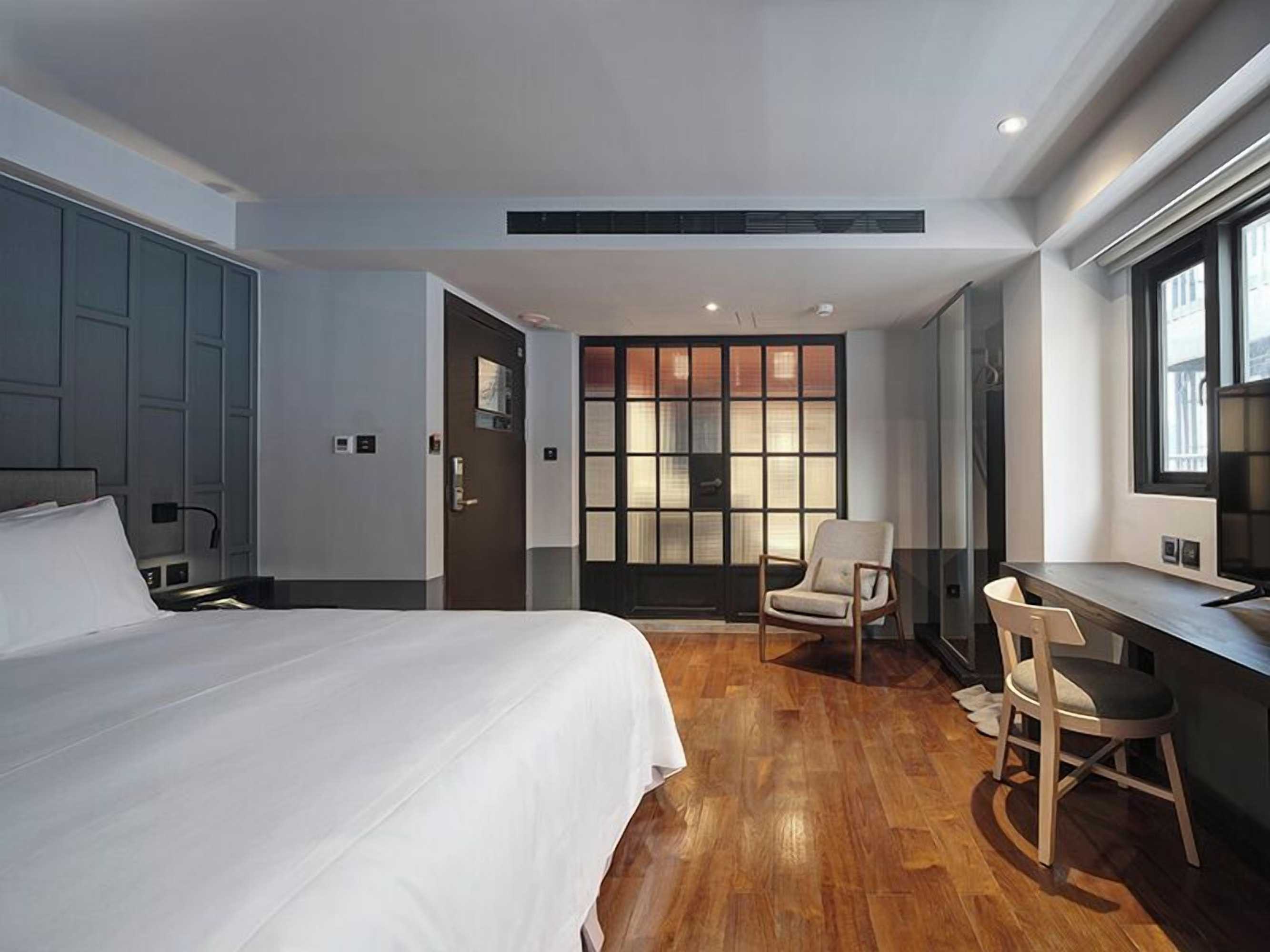 Gift card for Red Dot Hotel Gift card for Red Dot Hotel