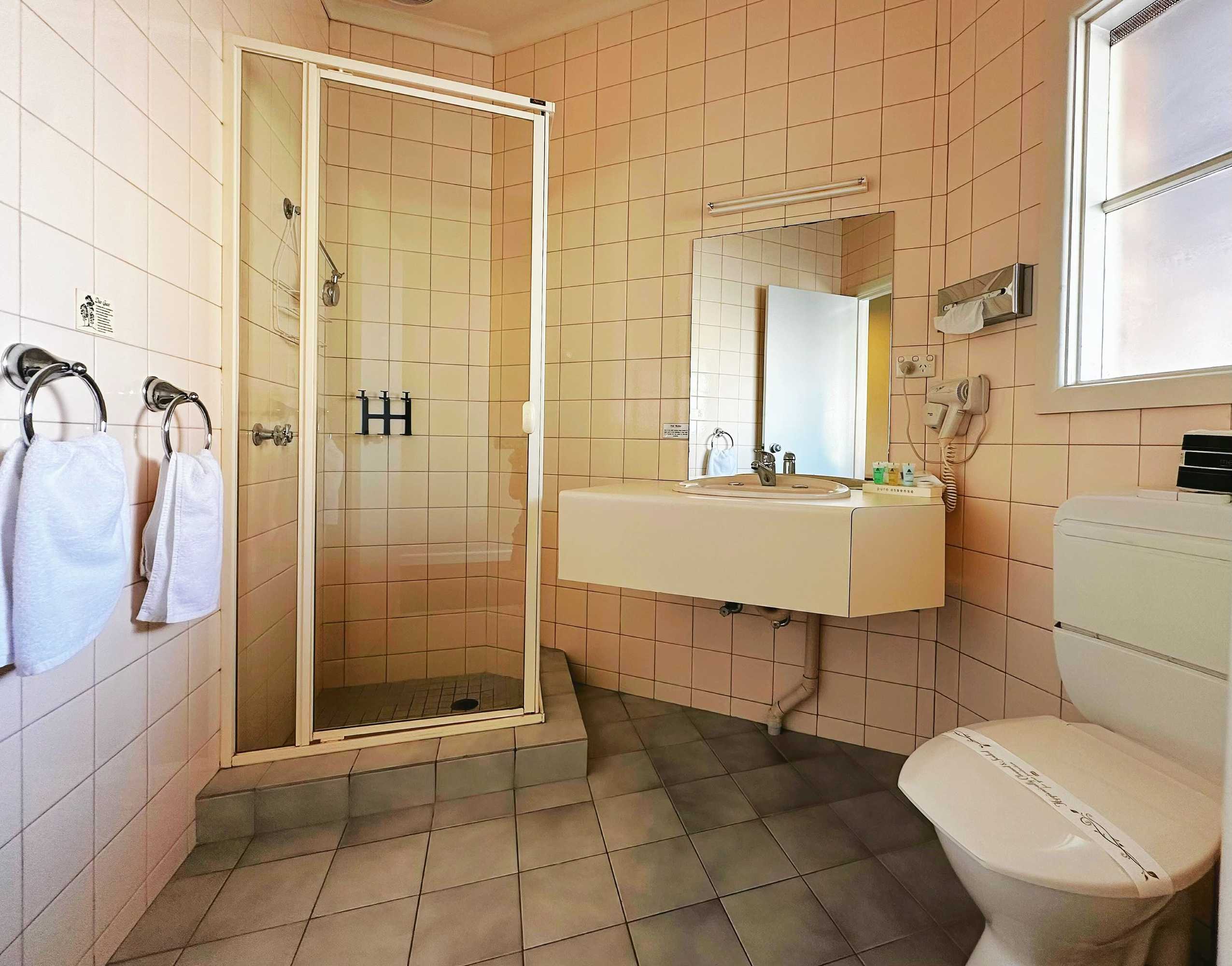 Gift card for Greensborough Motel