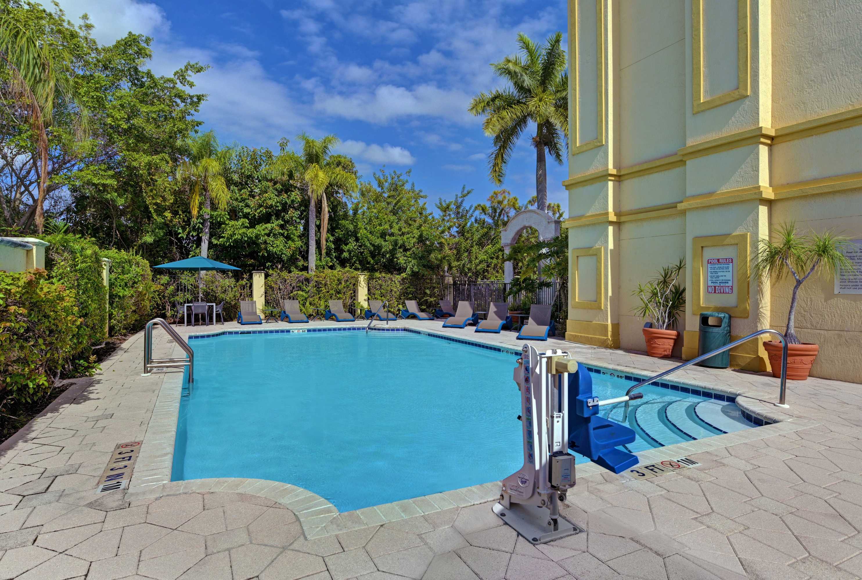 Gift card for Hampton Inn Palm Beach Gardens Gift card for Hampton Inn Palm Beach Gardens