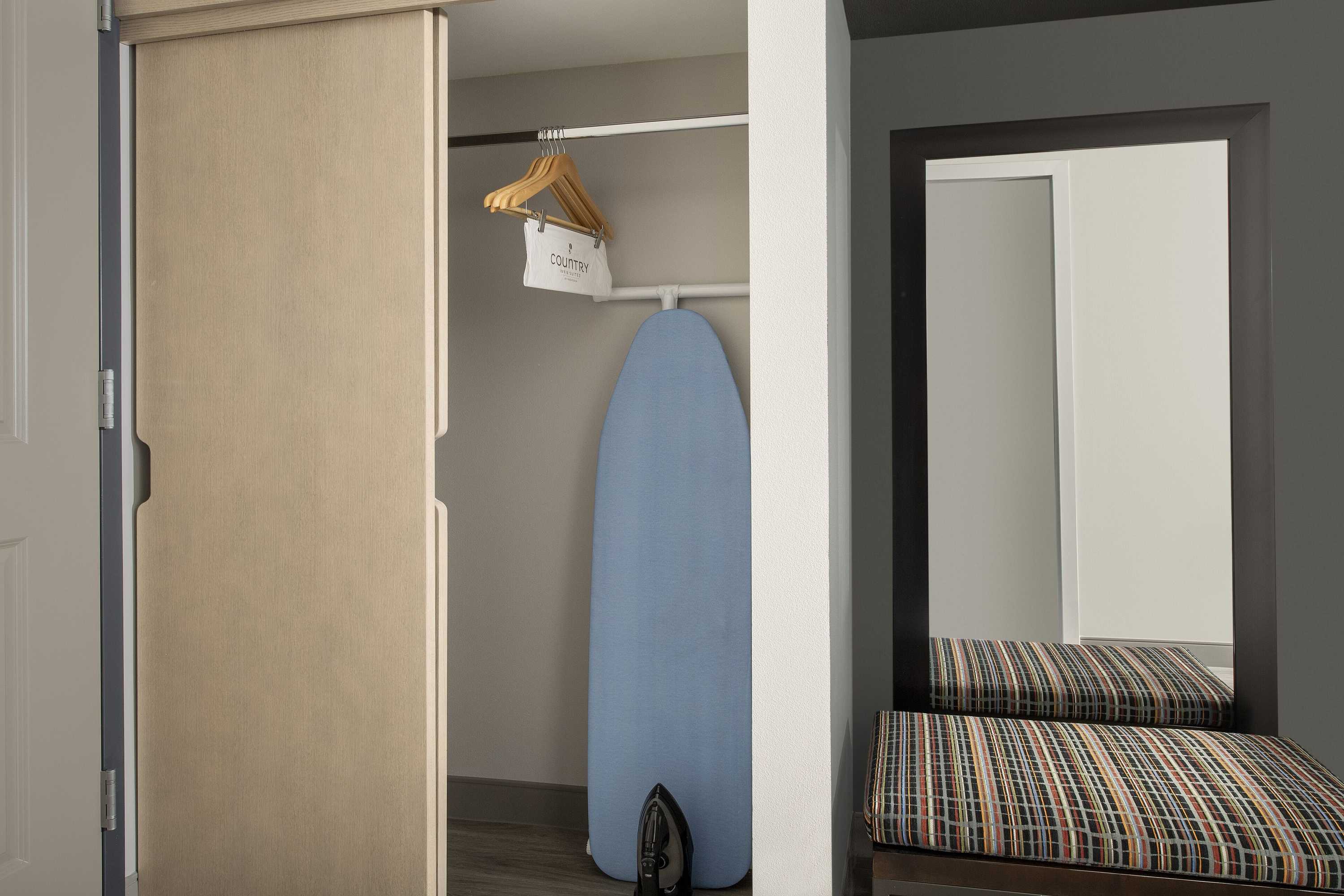 Gift card for Country Inn & Suites by Radisson, Seattle-Tacoma International Airport, WA Gift card for Country Inn & Suites by Radisson, Seattle-Tacoma International Airport, WA