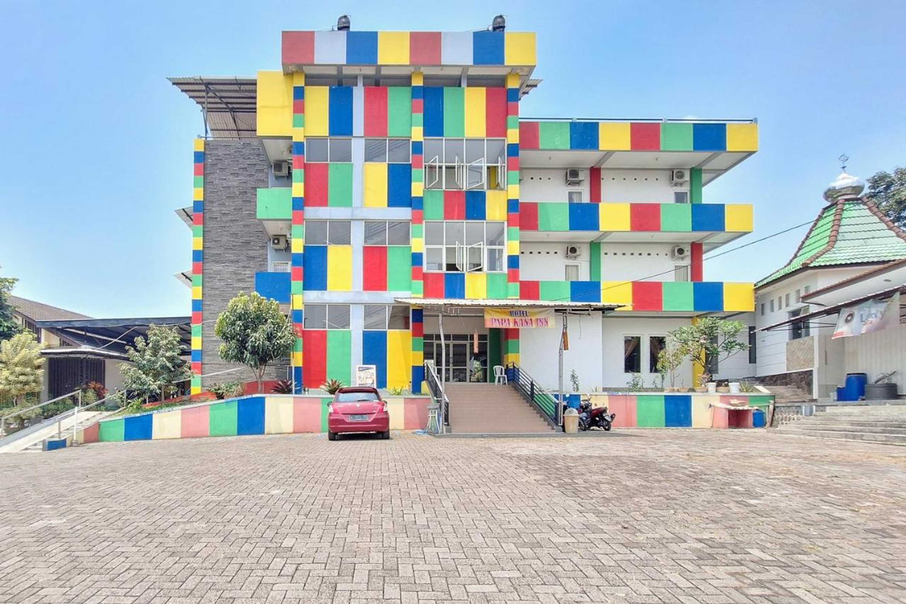 Gift card for Papa Kana Farm Mitra Reddoorz At Pacet Mojokerto