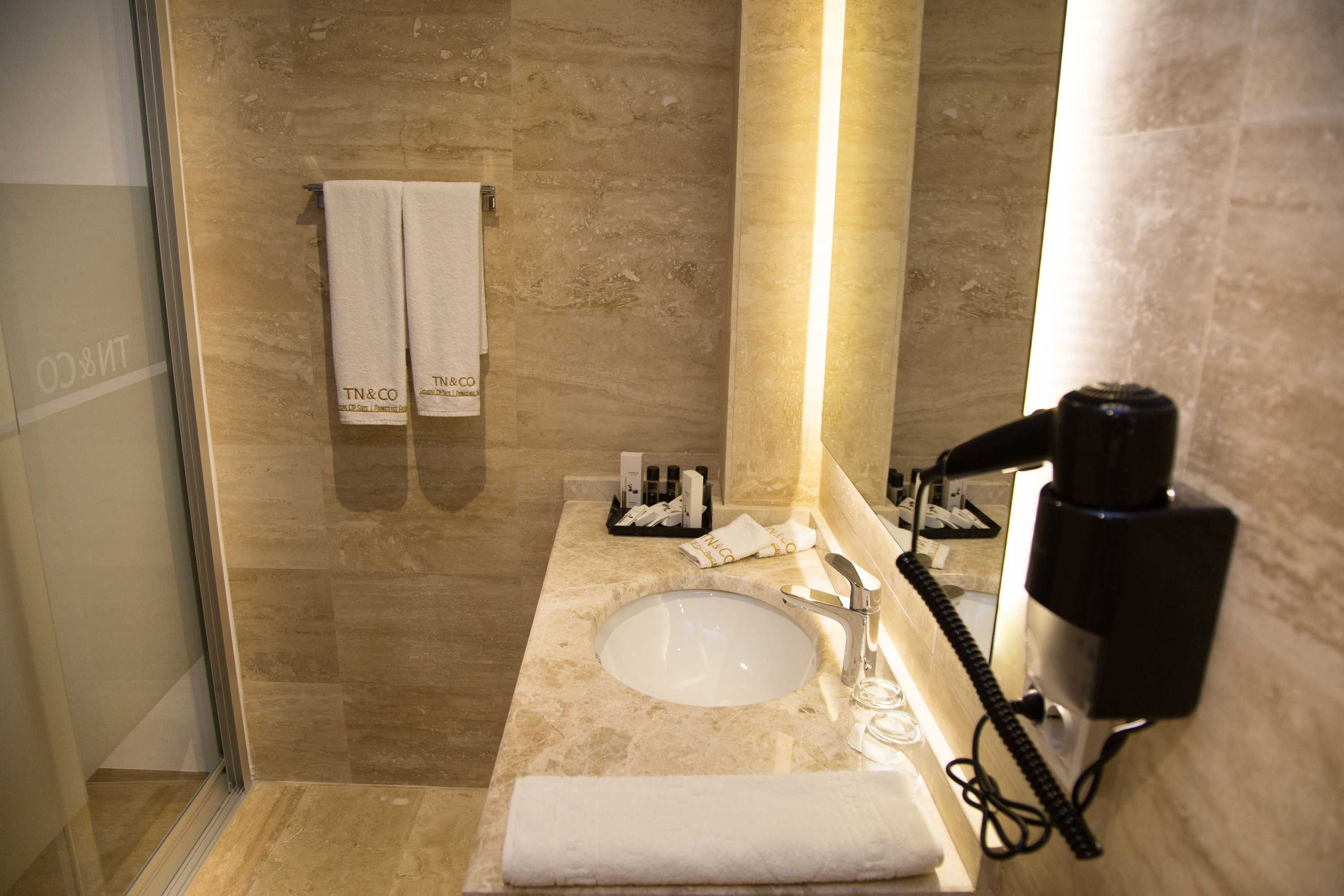 Gift card for TN & CO Hotel