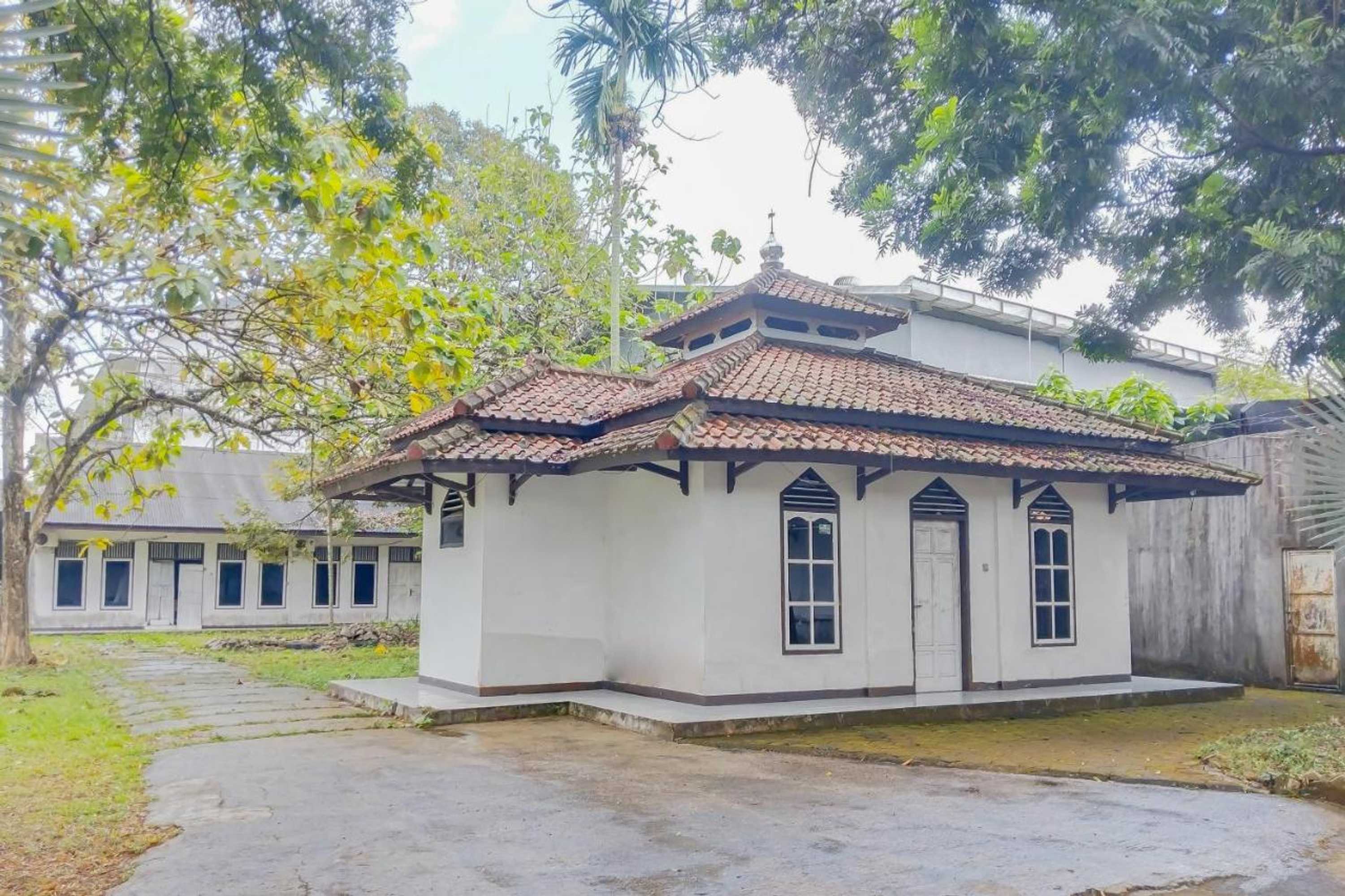 Gift card for Spot ON 2341 Hotel Padjajaran 2