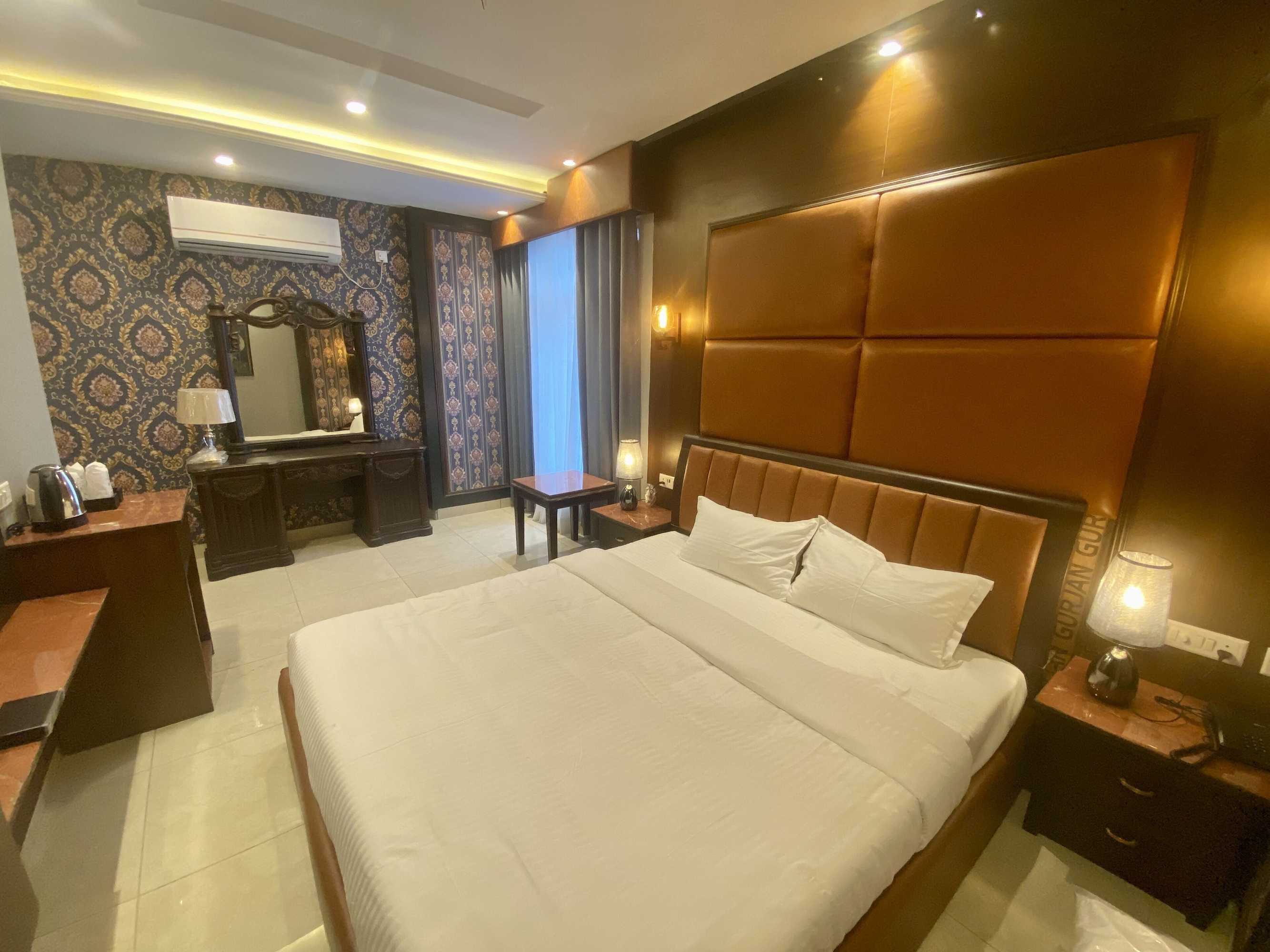 Gift card for Hotel Adhiraja Palace