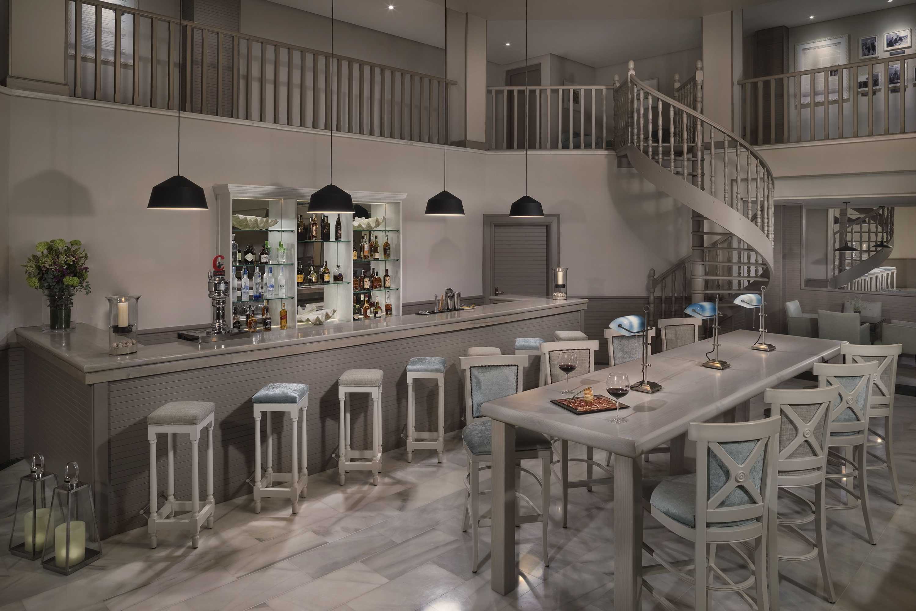Gift card for Palacio de Sancti Petri, a Gran Meliá - The Leading Hotels of The World Gift card for Palacio de Sancti Petri, a Gran Meliá - The Leading Hotels of The World