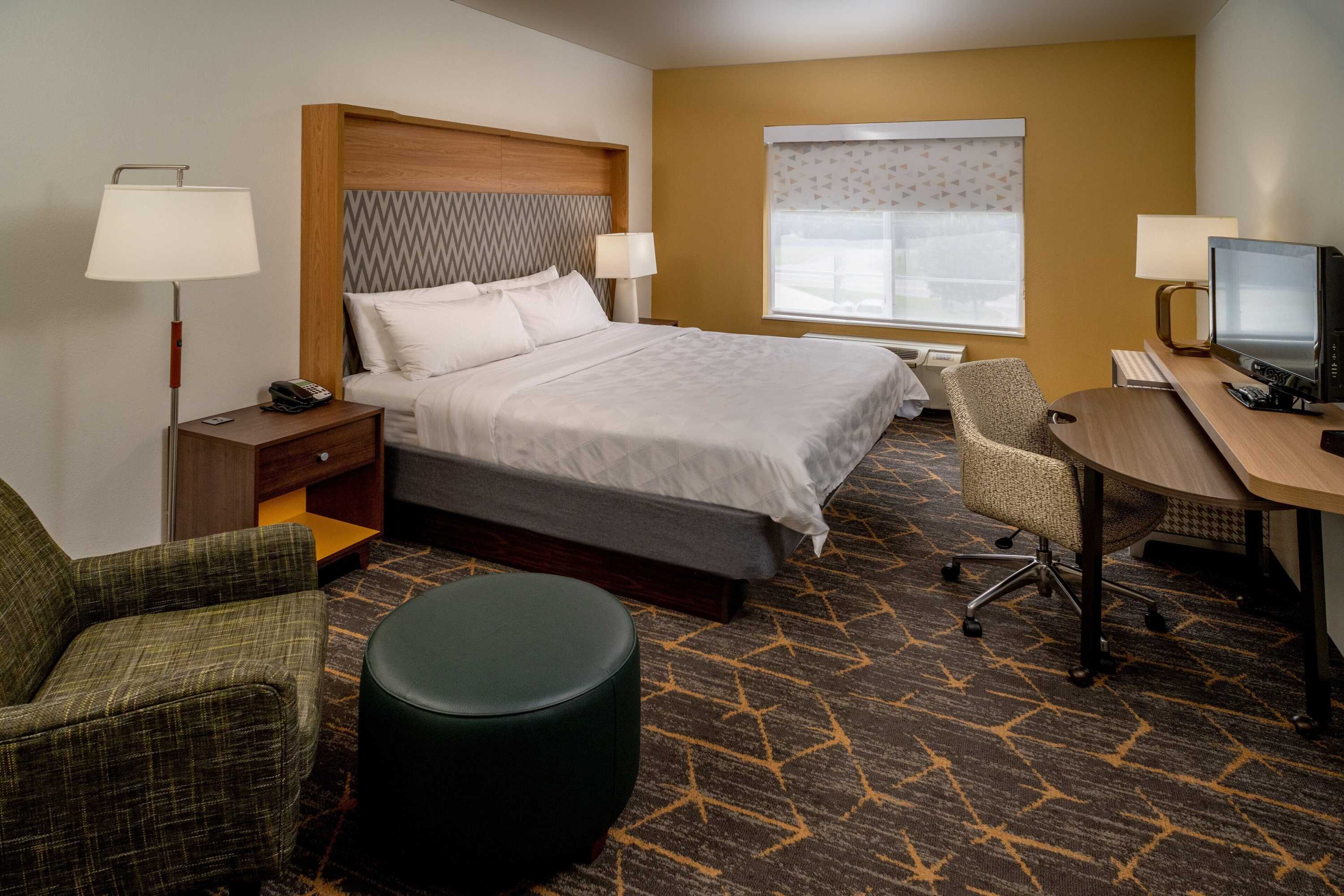 Gift card for Holiday Inn Hotel & Suites Beckley by Ihg Gift card for Holiday Inn Hotel & Suites Beckley by Ihg