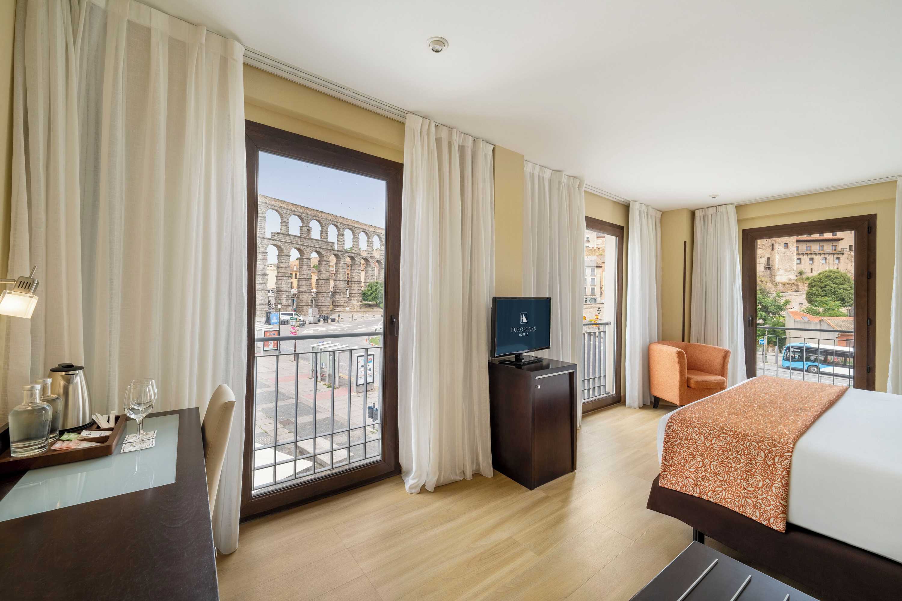 Gift card for Eurostars Plaza Acueducto Gift card for Eurostars Plaza Acueducto