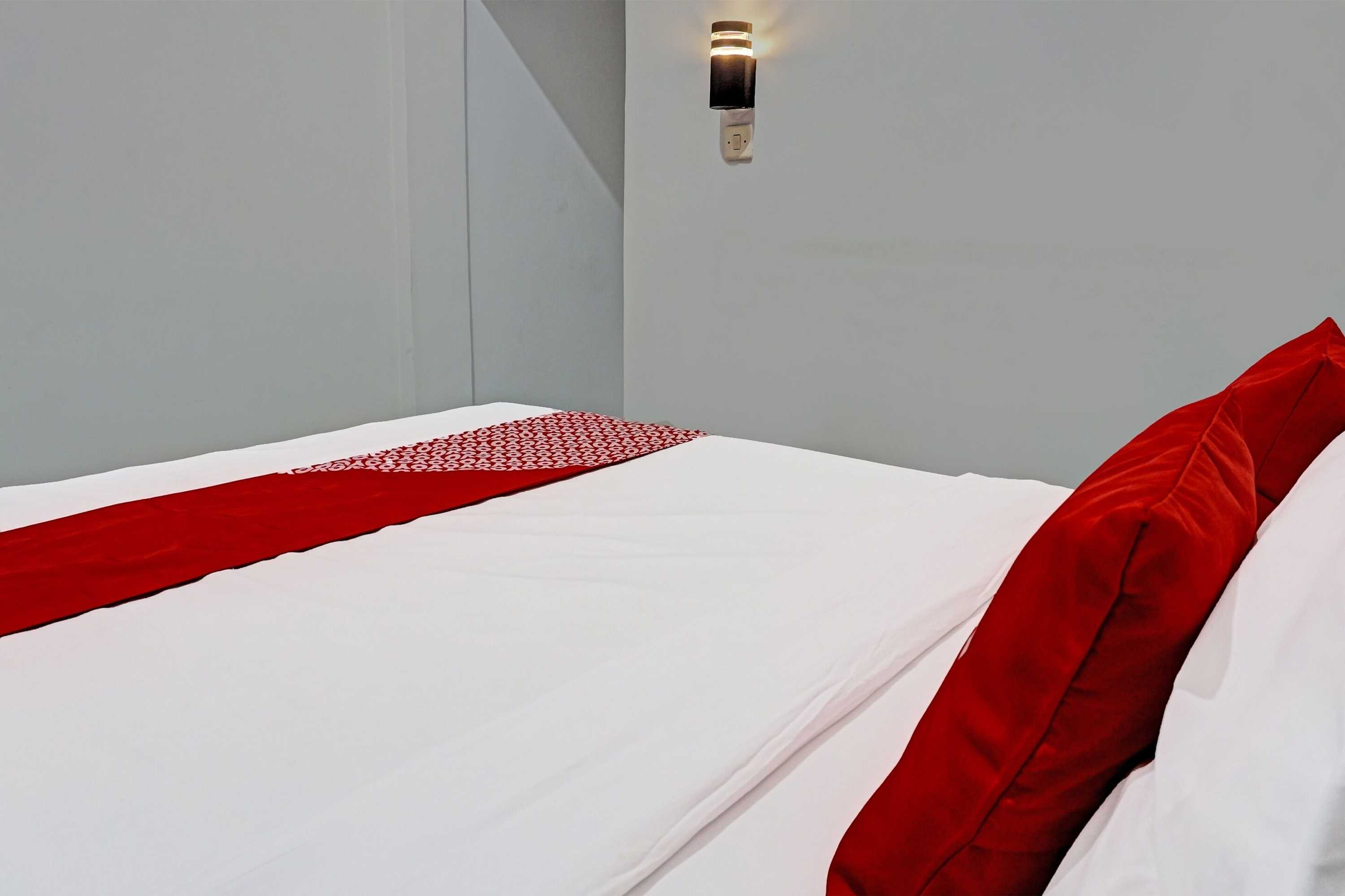 Gift card for Oyo 91599 Penginapan Mutiara Madiun