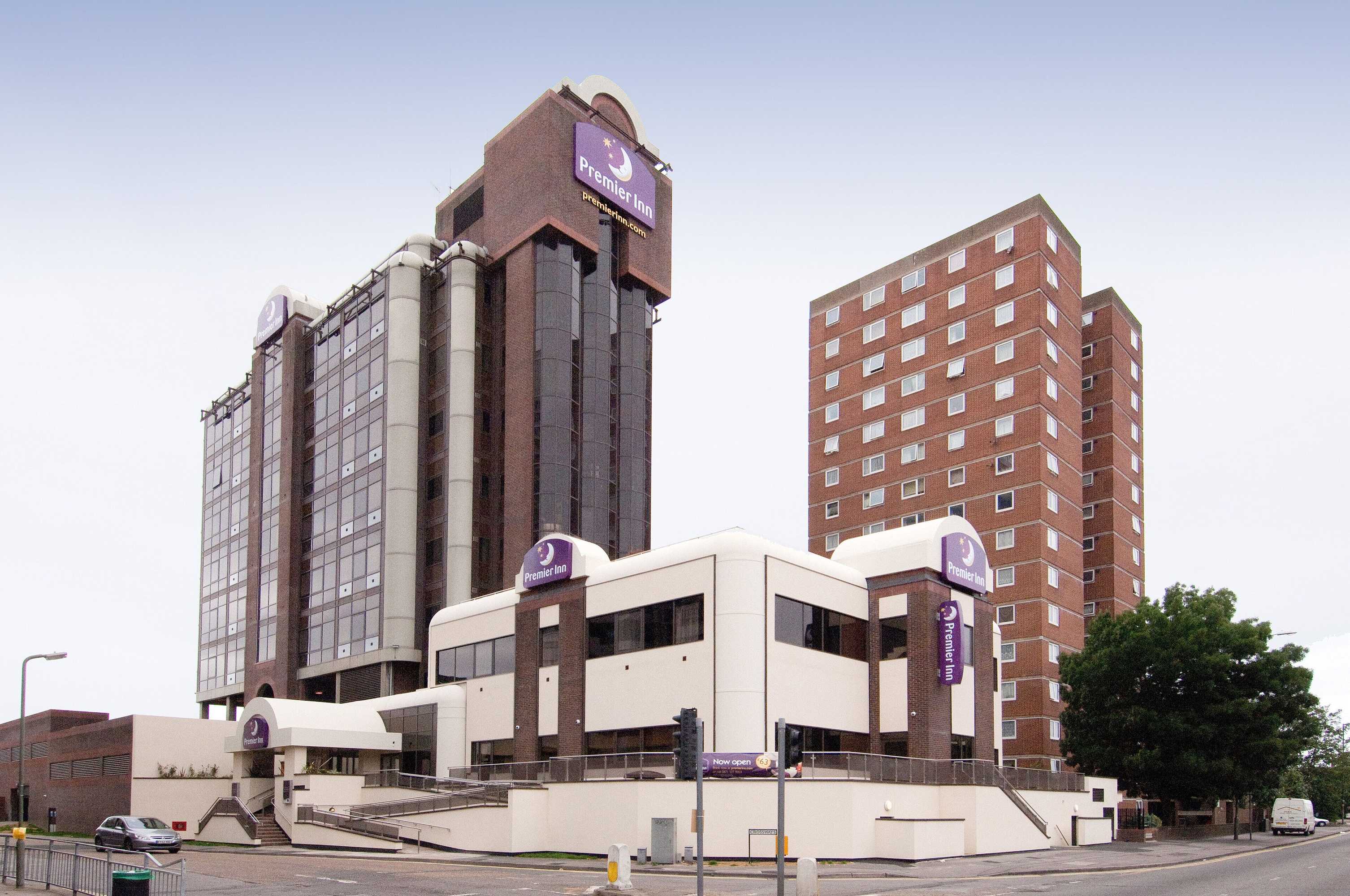 Gift card for Premier Inn Sunbury (kempton Park) Gift card for Premier Inn Sunbury (kempton Park)