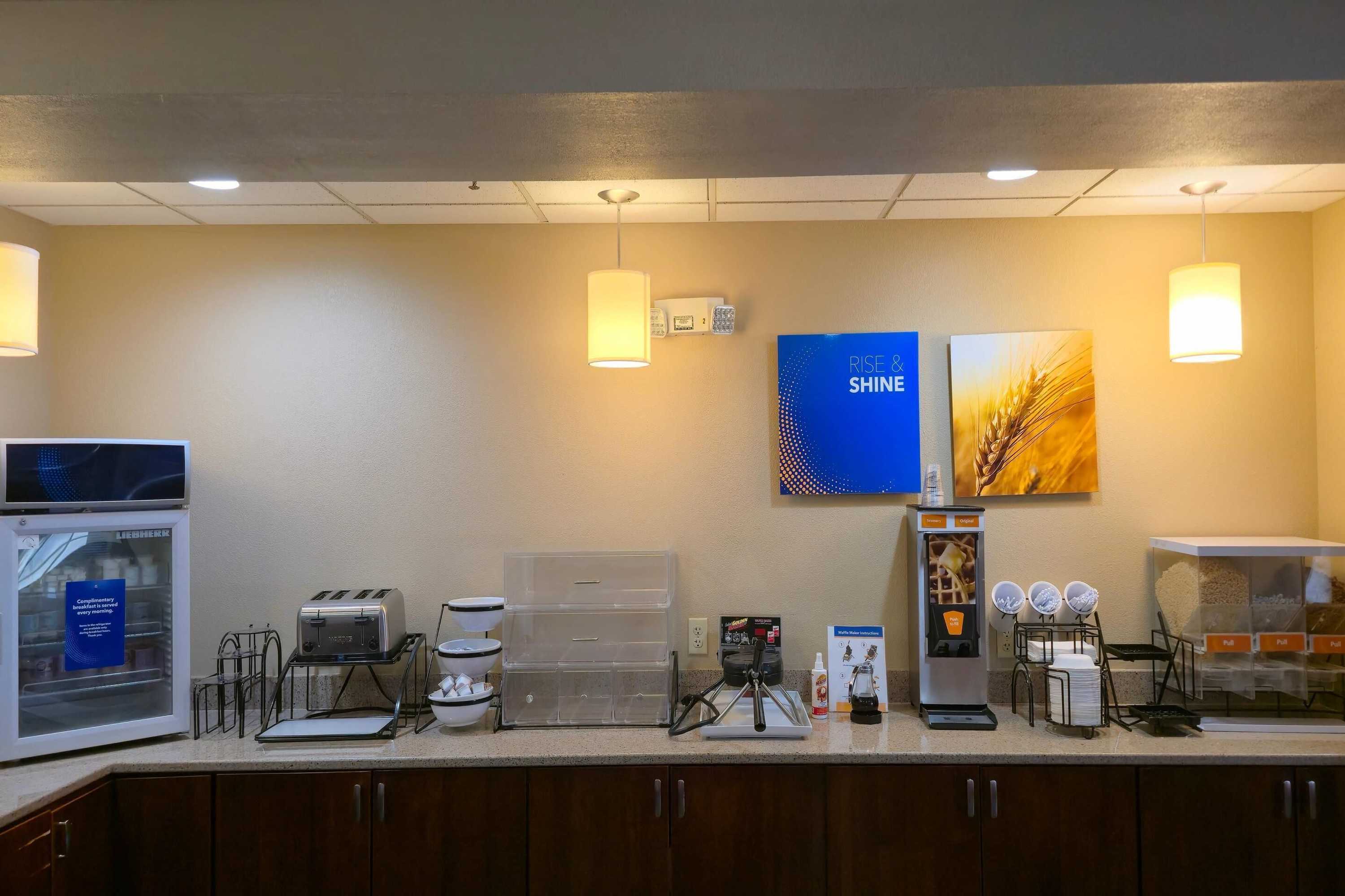 Gift card for Comfort Inn & Suites Grafton - Cedarburg Gift card for Comfort Inn & Suites Grafton - Cedarburg