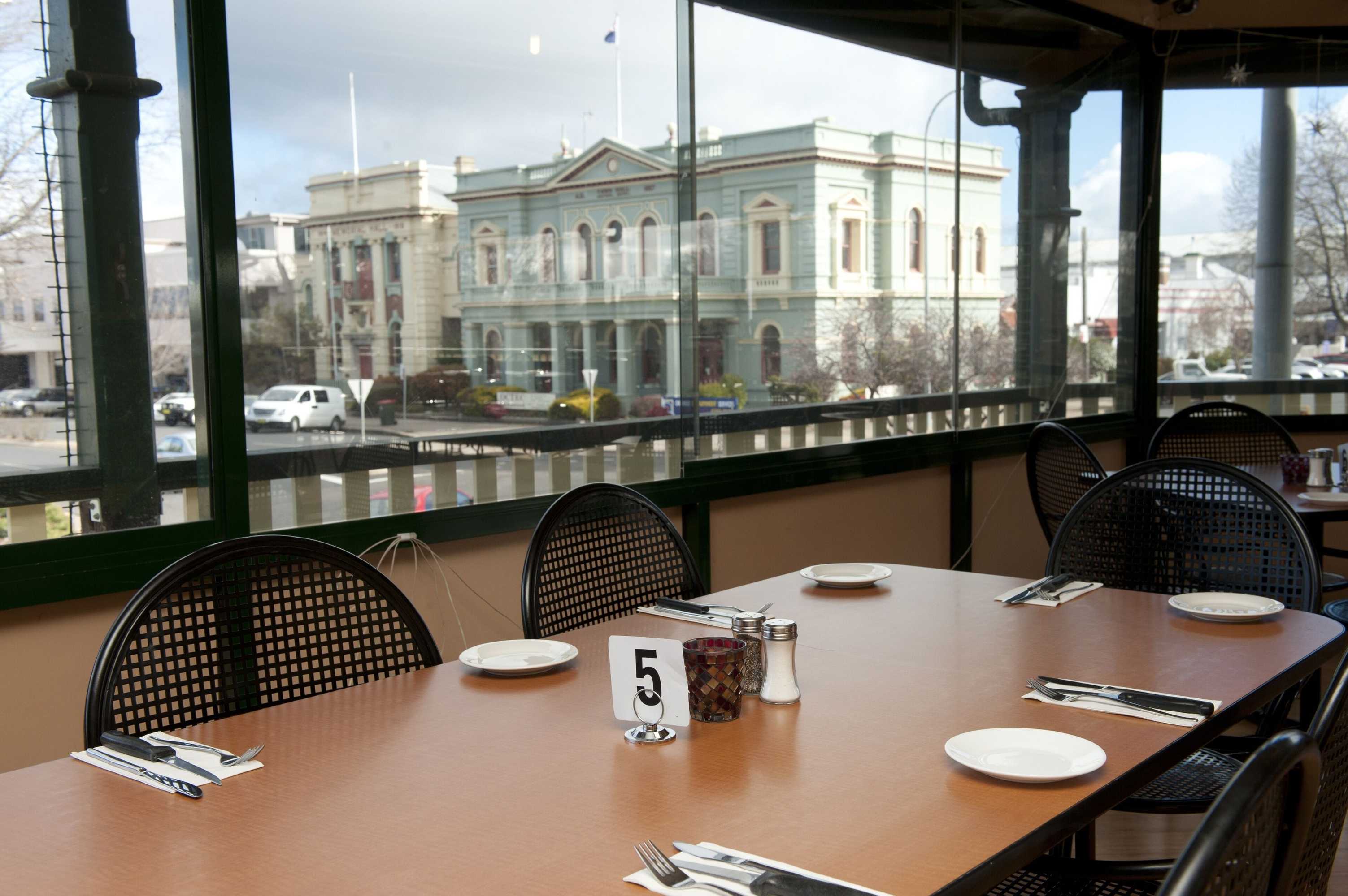 Gift card for Metropolitan Hotel Orange Gift card for Metropolitan Hotel Orange