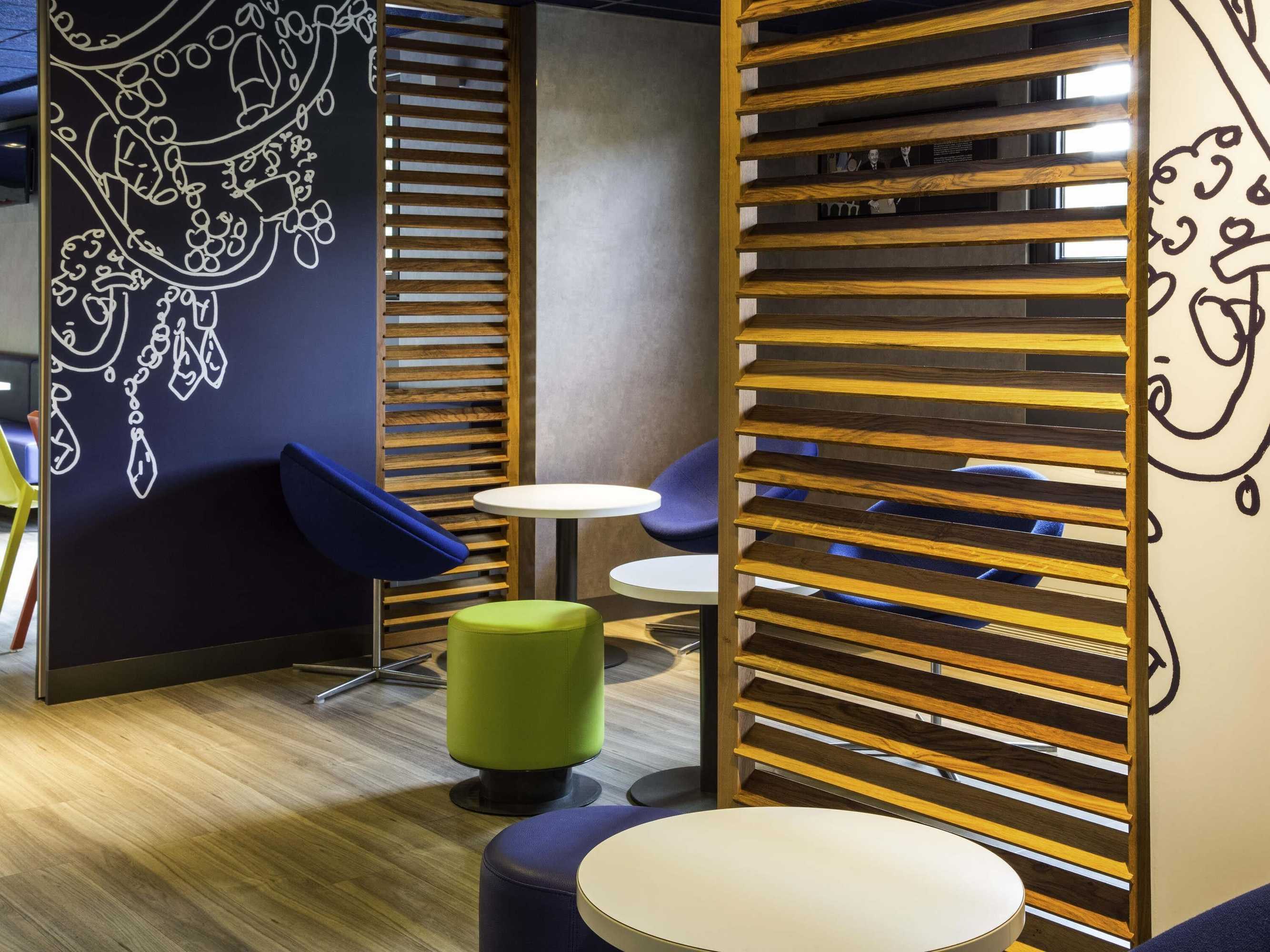 Gift card for Ibis Budget Versailles Chateau Saint Cyr Gift card for Ibis Budget Versailles Chateau Saint Cyr