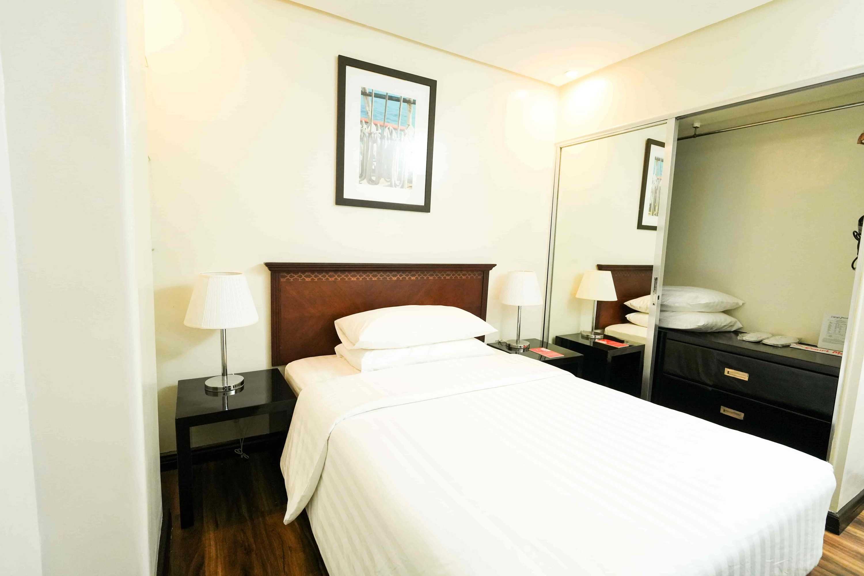 Gift card for Court Meridian Hotel And Suites