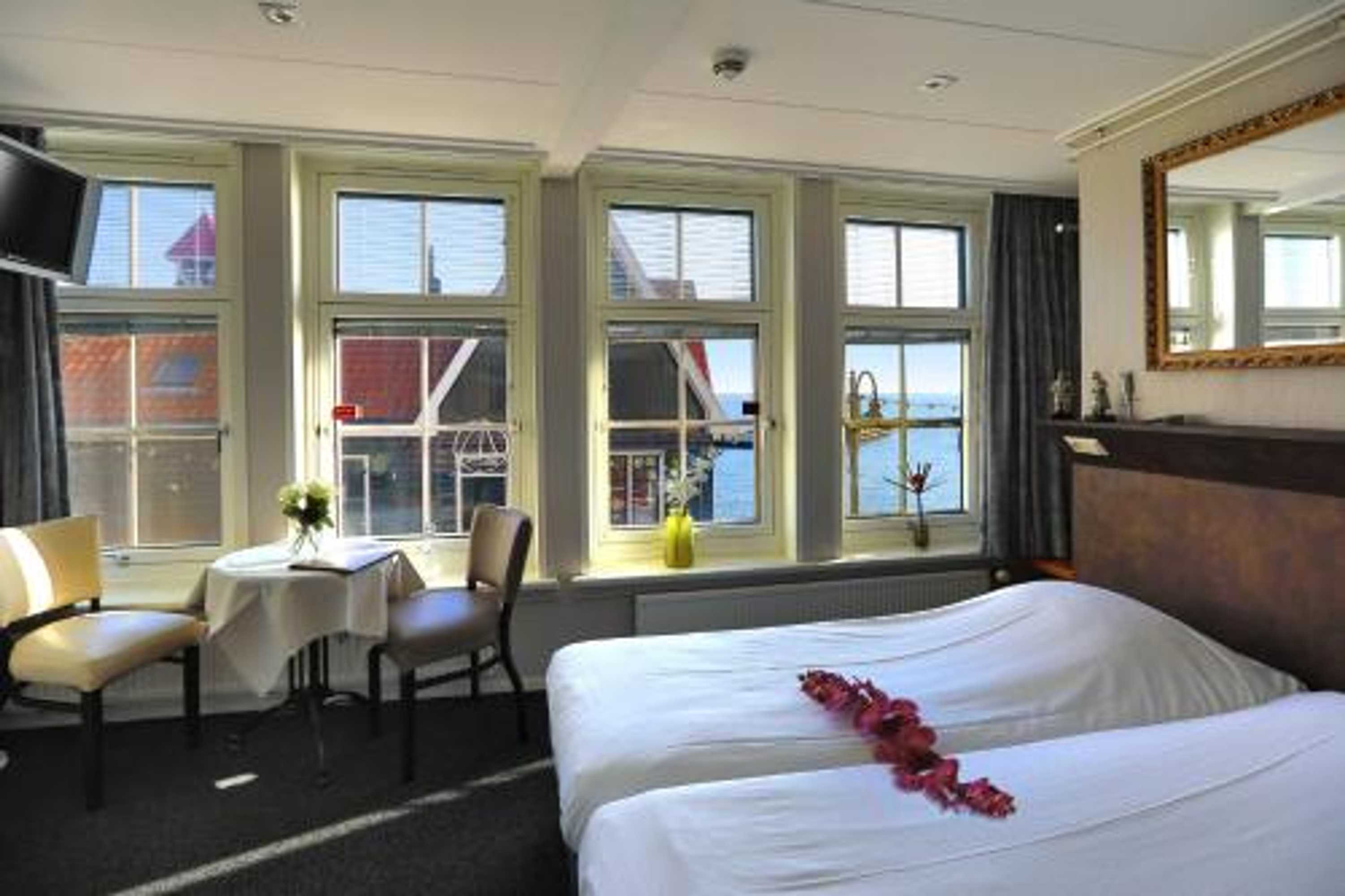Gift card for Hotel Cafe Restaurant Van Den Hogen Gift card for Hotel Cafe Restaurant Van Den Hogen