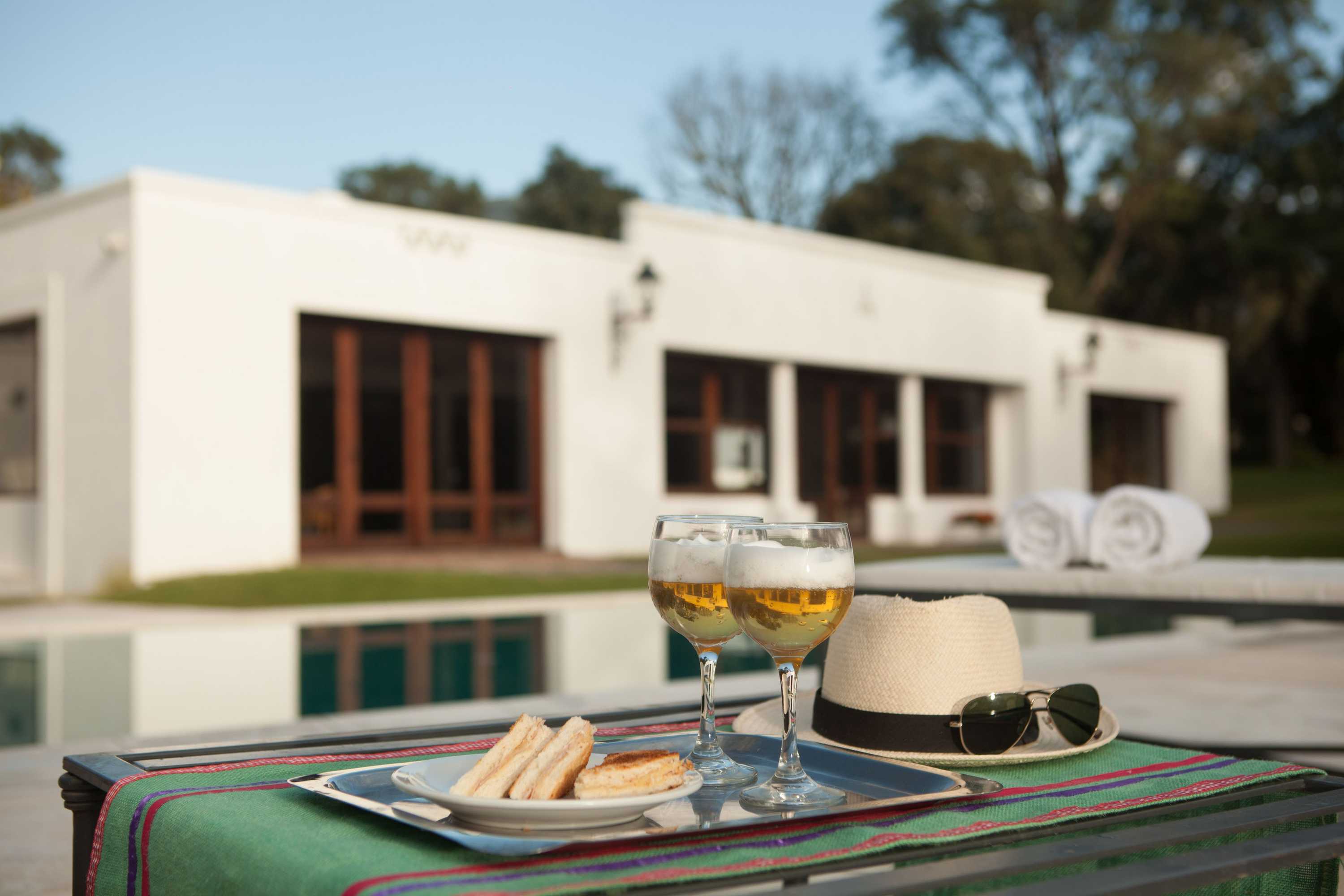 Gift card for Las Moras Hotel Gift card for Las Moras Hotel