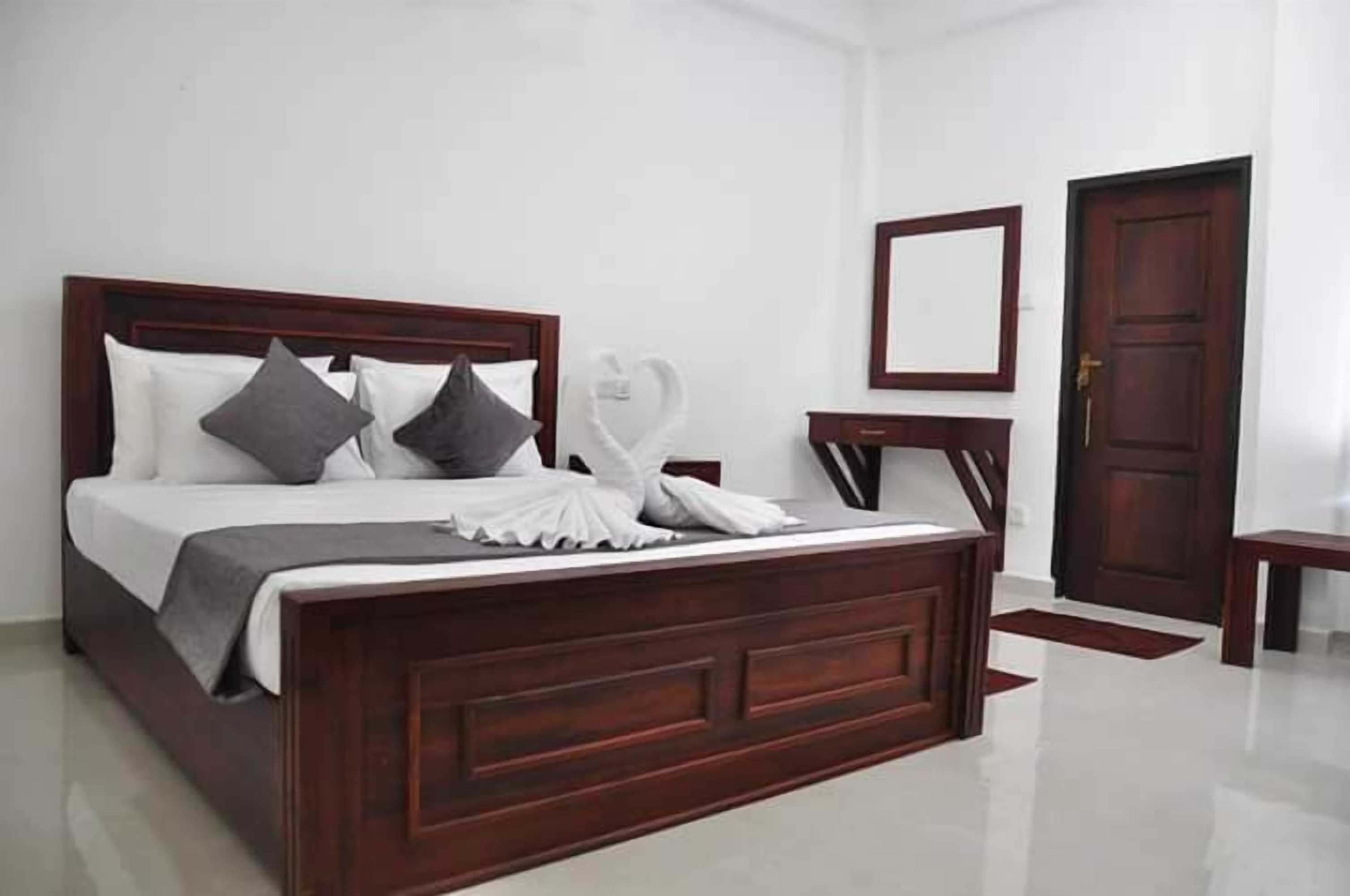 Gift card for Airport Grand Holiday Home