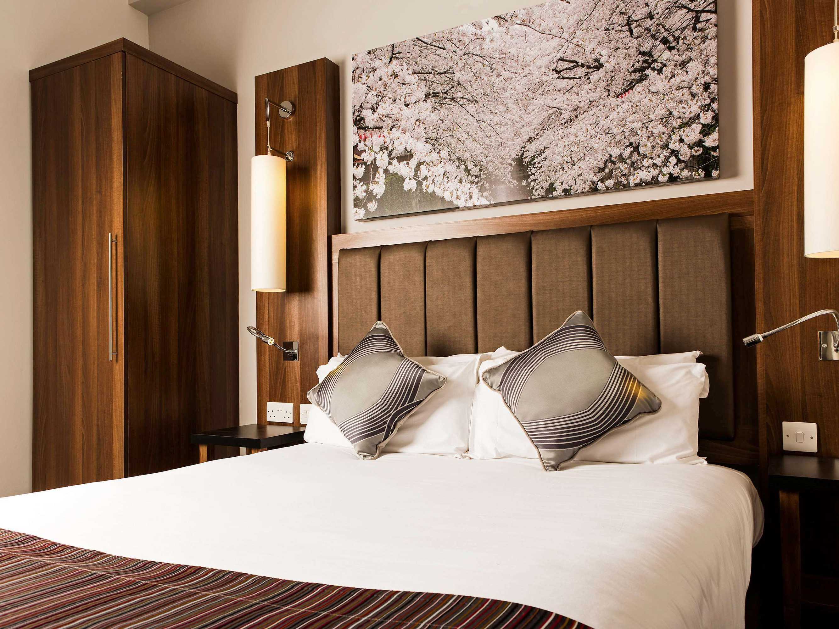 Gift card for Mercure Darlington Kings Hotel Gift card for Mercure Darlington Kings Hotel